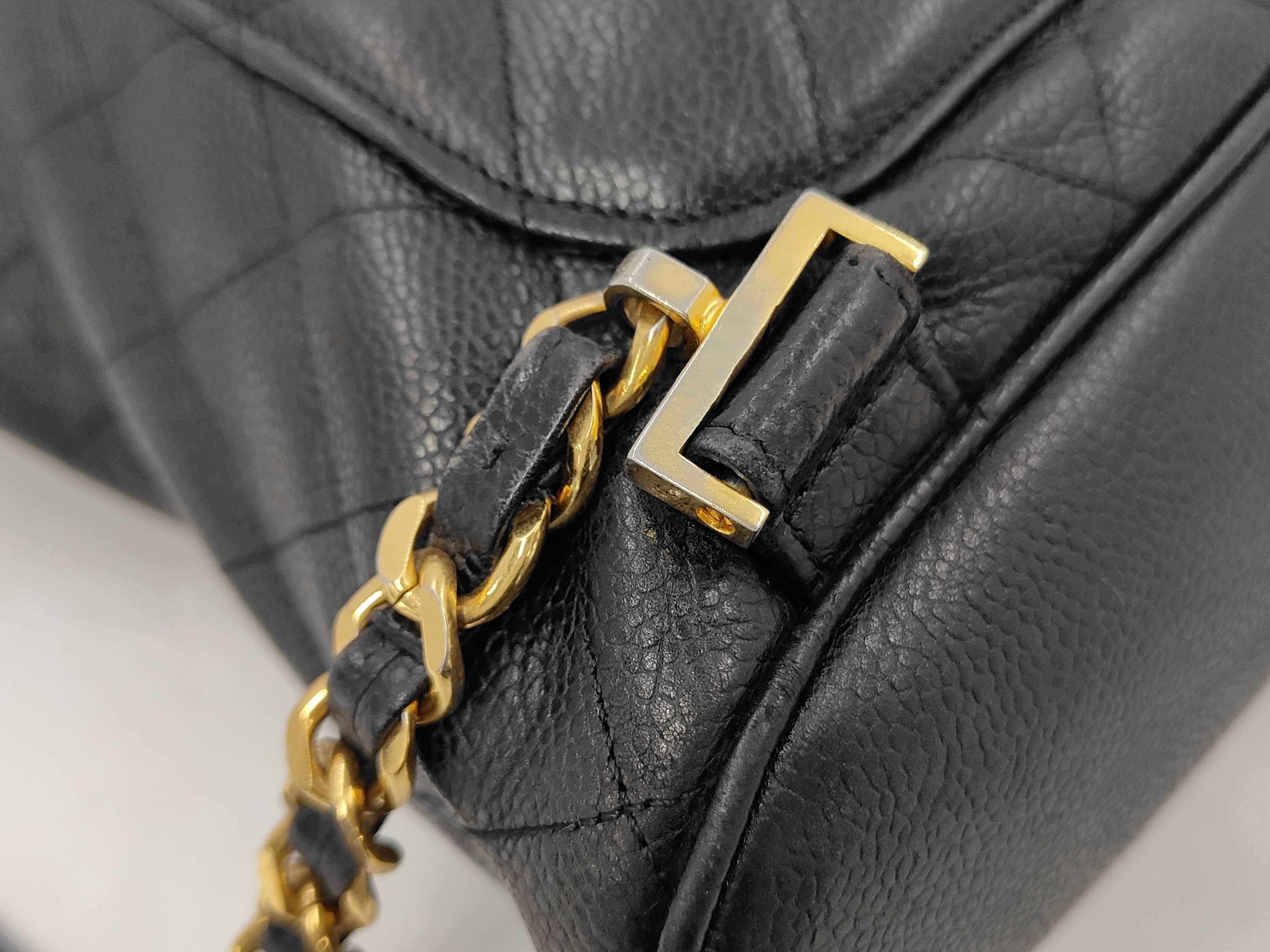 Matelassé Caviar Skin Chain Backpack, Black — view 6
