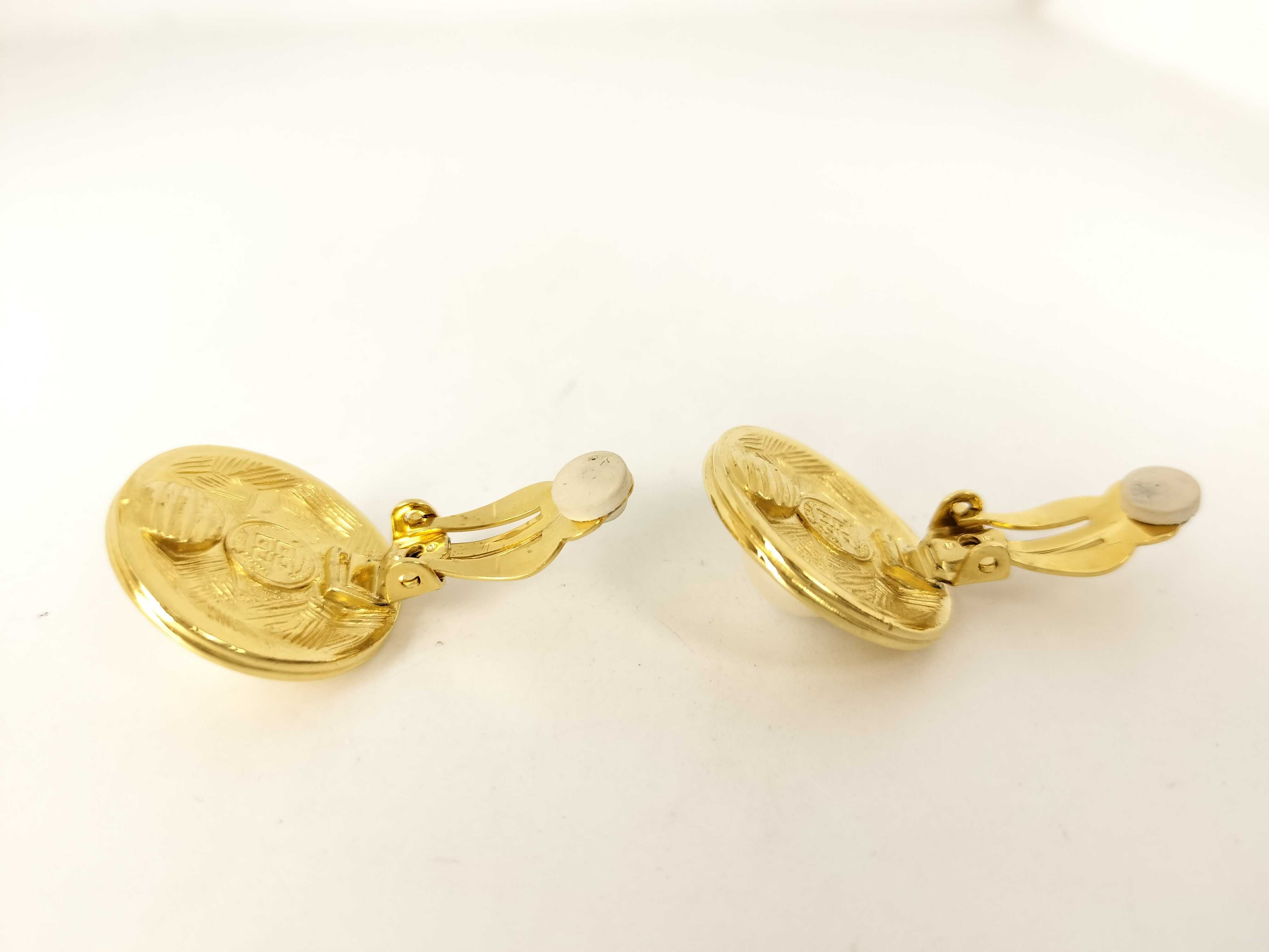 earrings — view 3