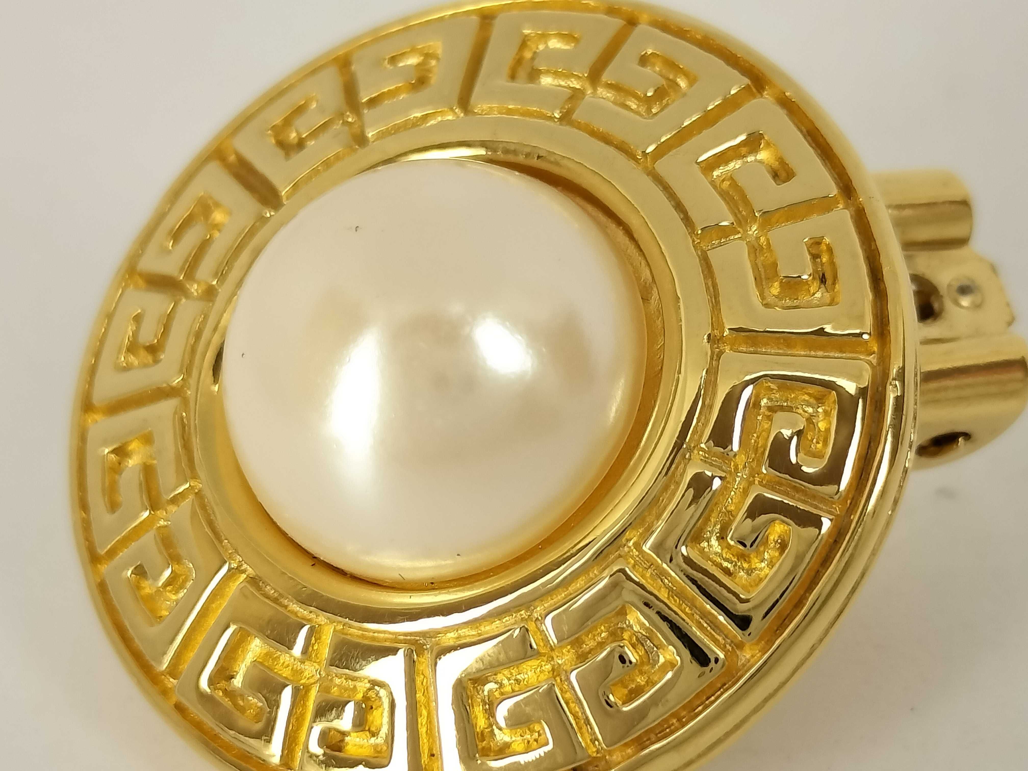 earrings — view 9