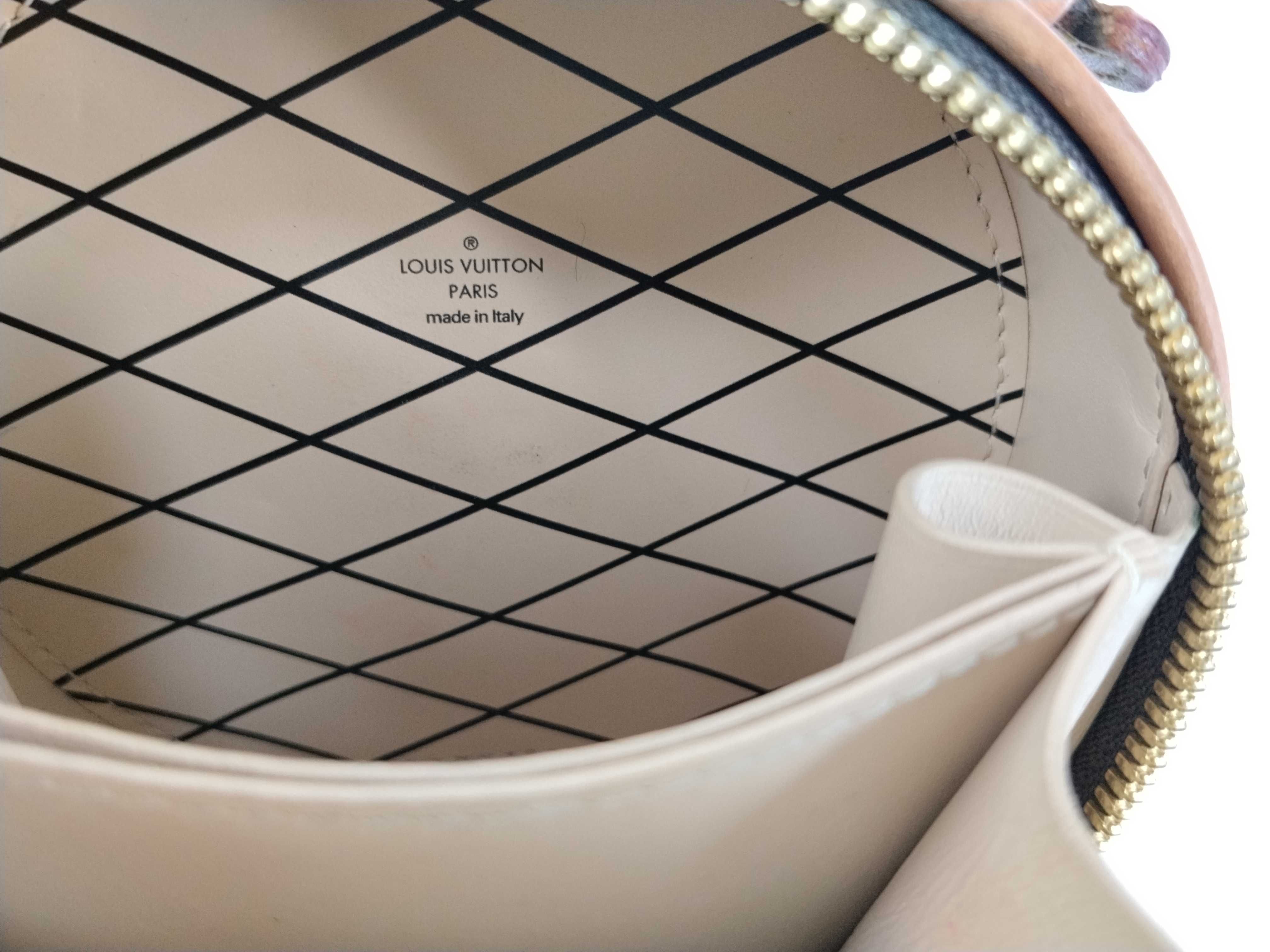 Monogram Louis Vuitton Boite Chapeau Chain Shoulder Bag — view 11