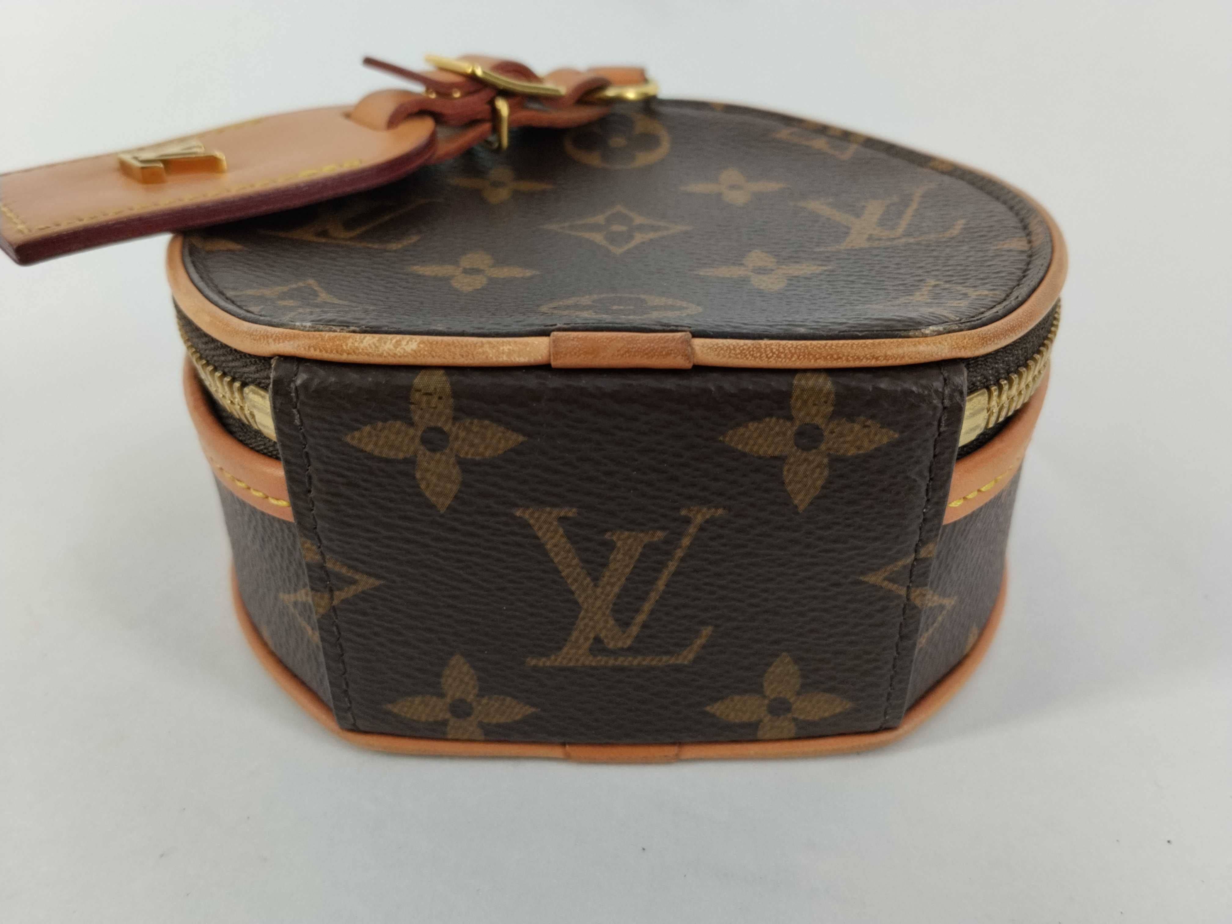 Monogram Louis Vuitton Boite Chapeau Chain Shoulder Bag — view 7