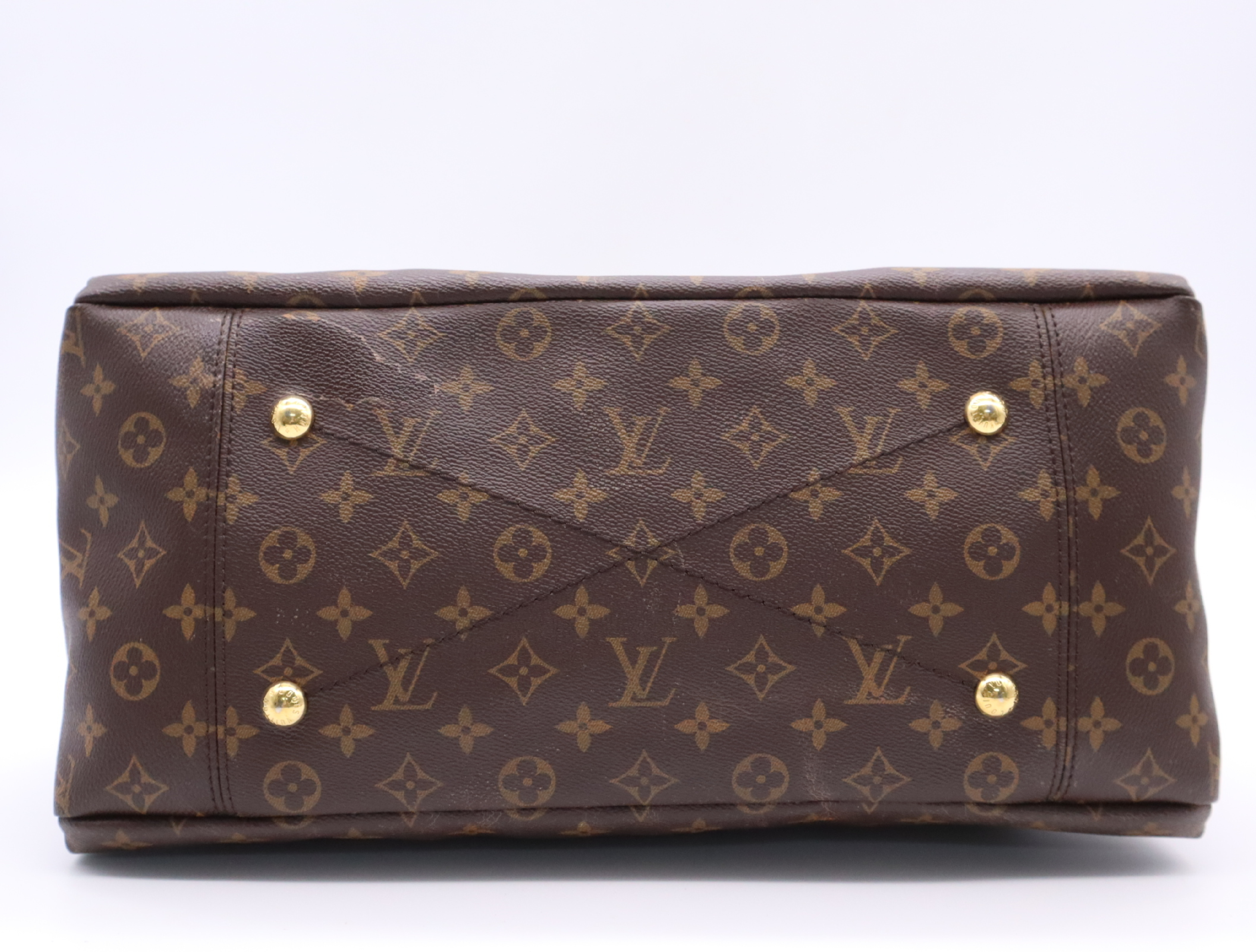 M40249 Monogram Artsy MM Tote Bag — view 4