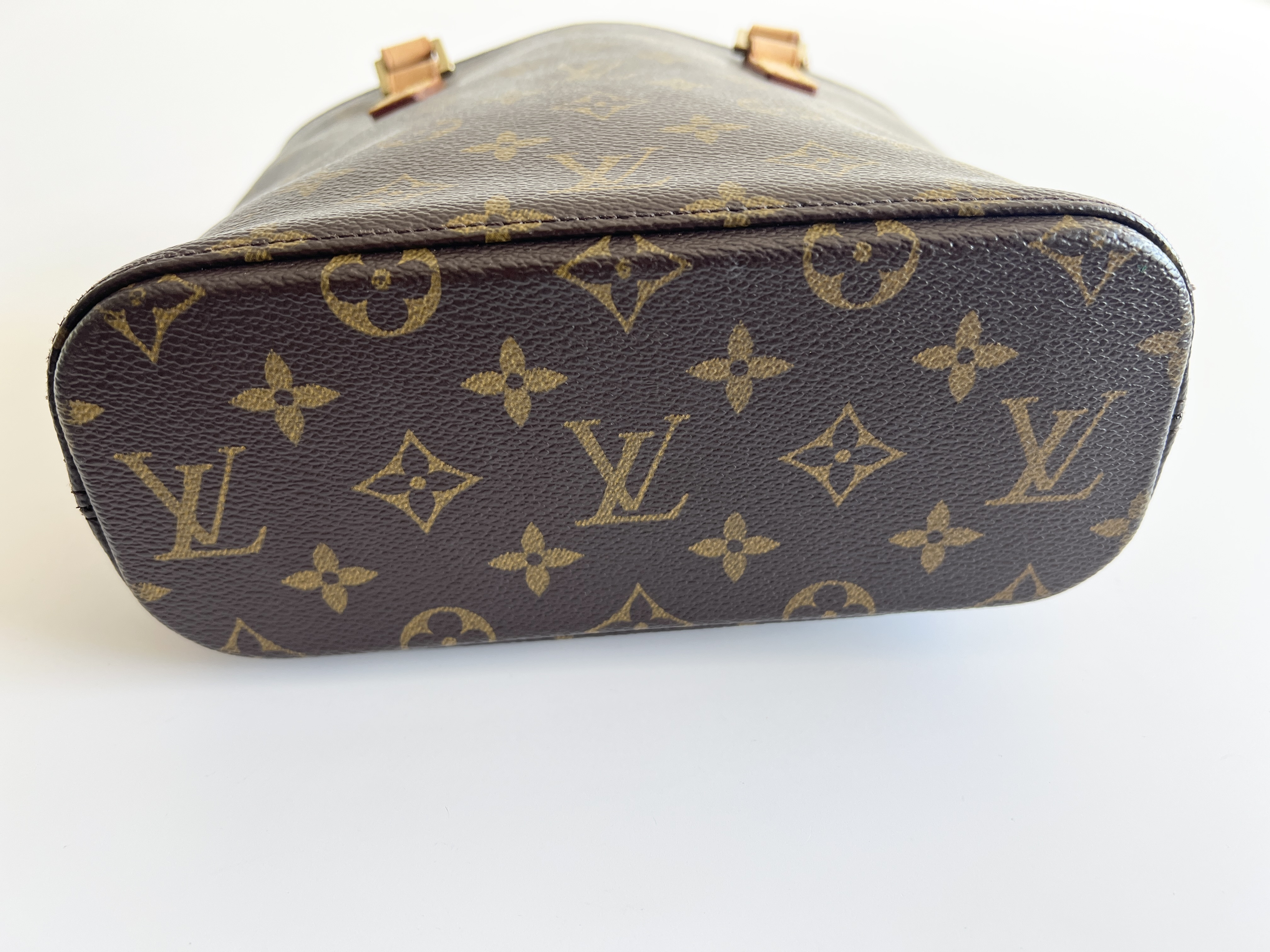 Vavin PM Monogram Leather Handbag Tote Bag — view 15