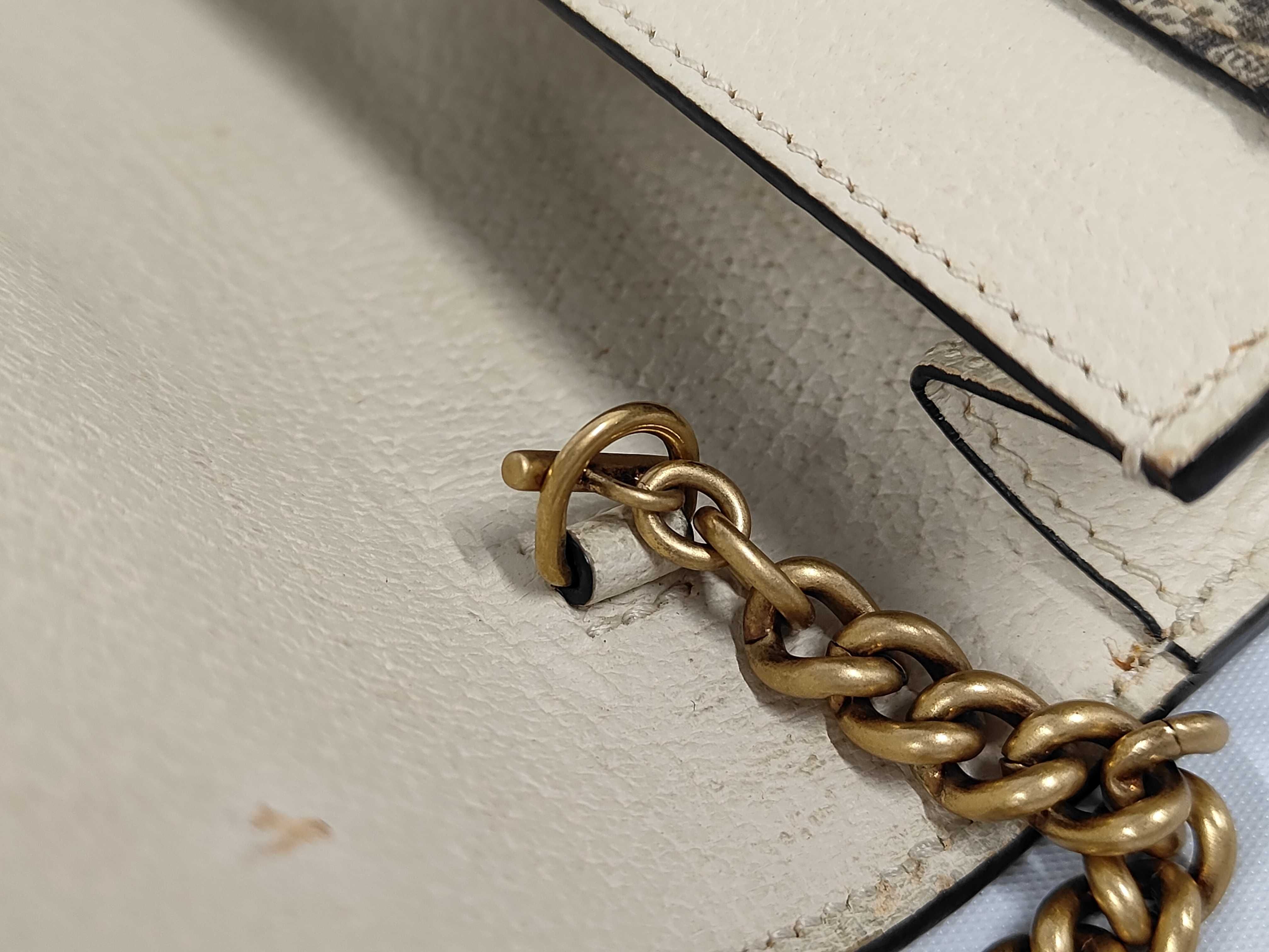 Queen Margaret Bee GG Supreme Chain Wallet Shoulder Bag — view 7