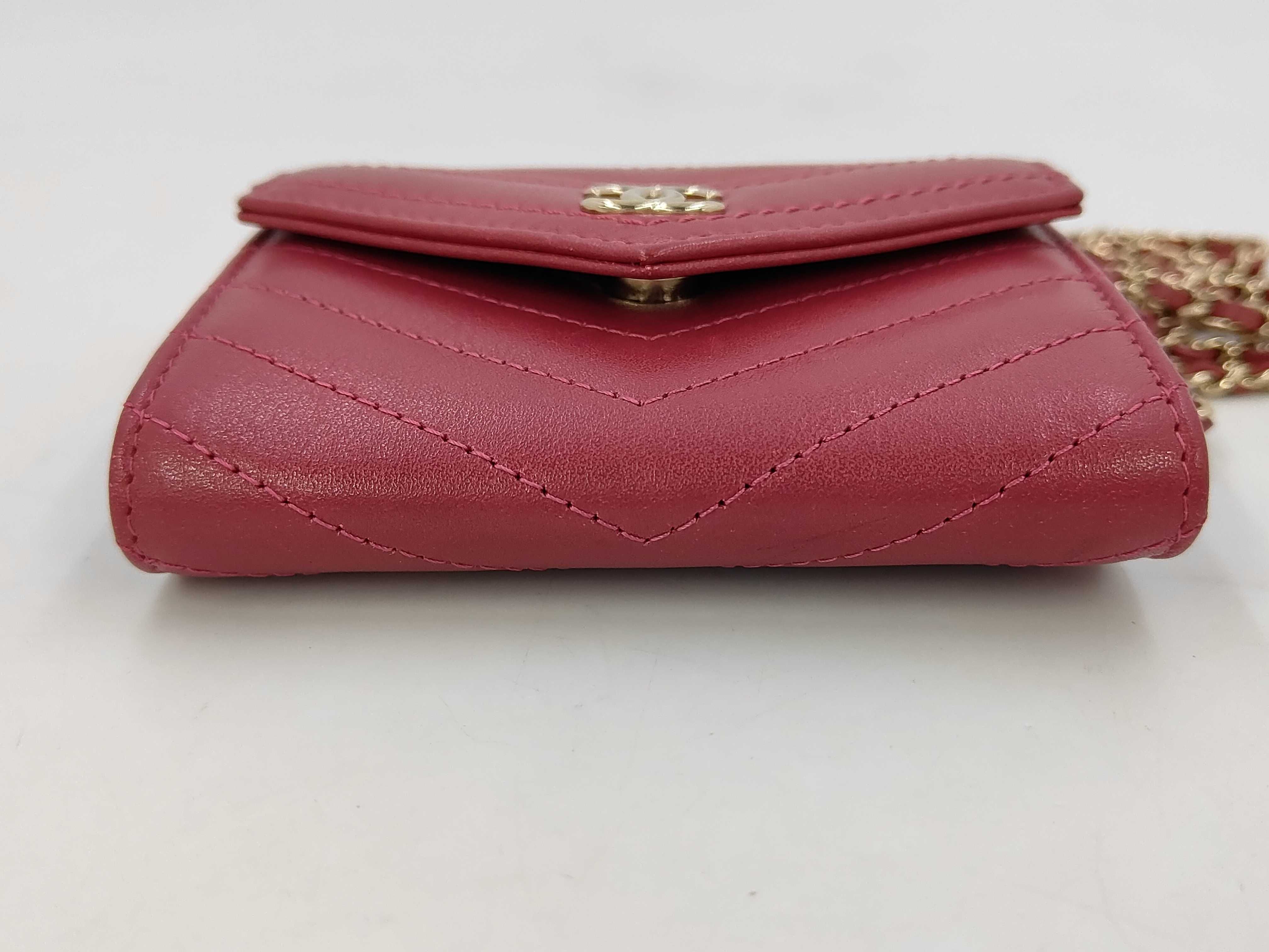 Chain Wallet — view 4