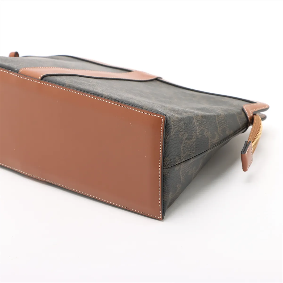 Triomphe Toiletry Pouch PVC x Leather Clutch Bag Brown — view 3