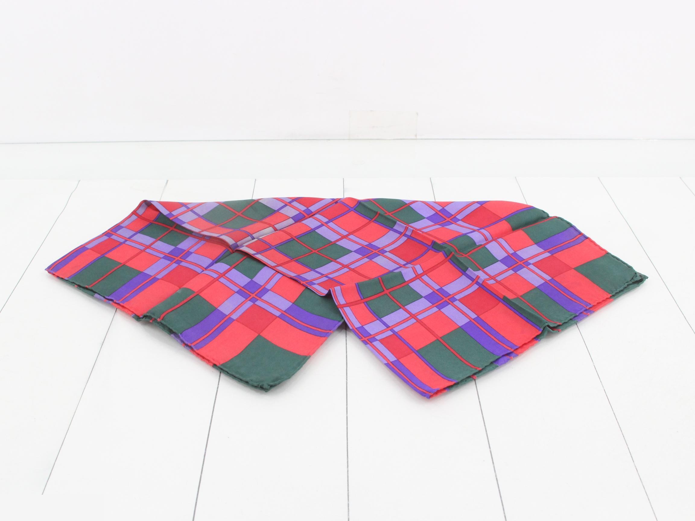 scarf — view 3