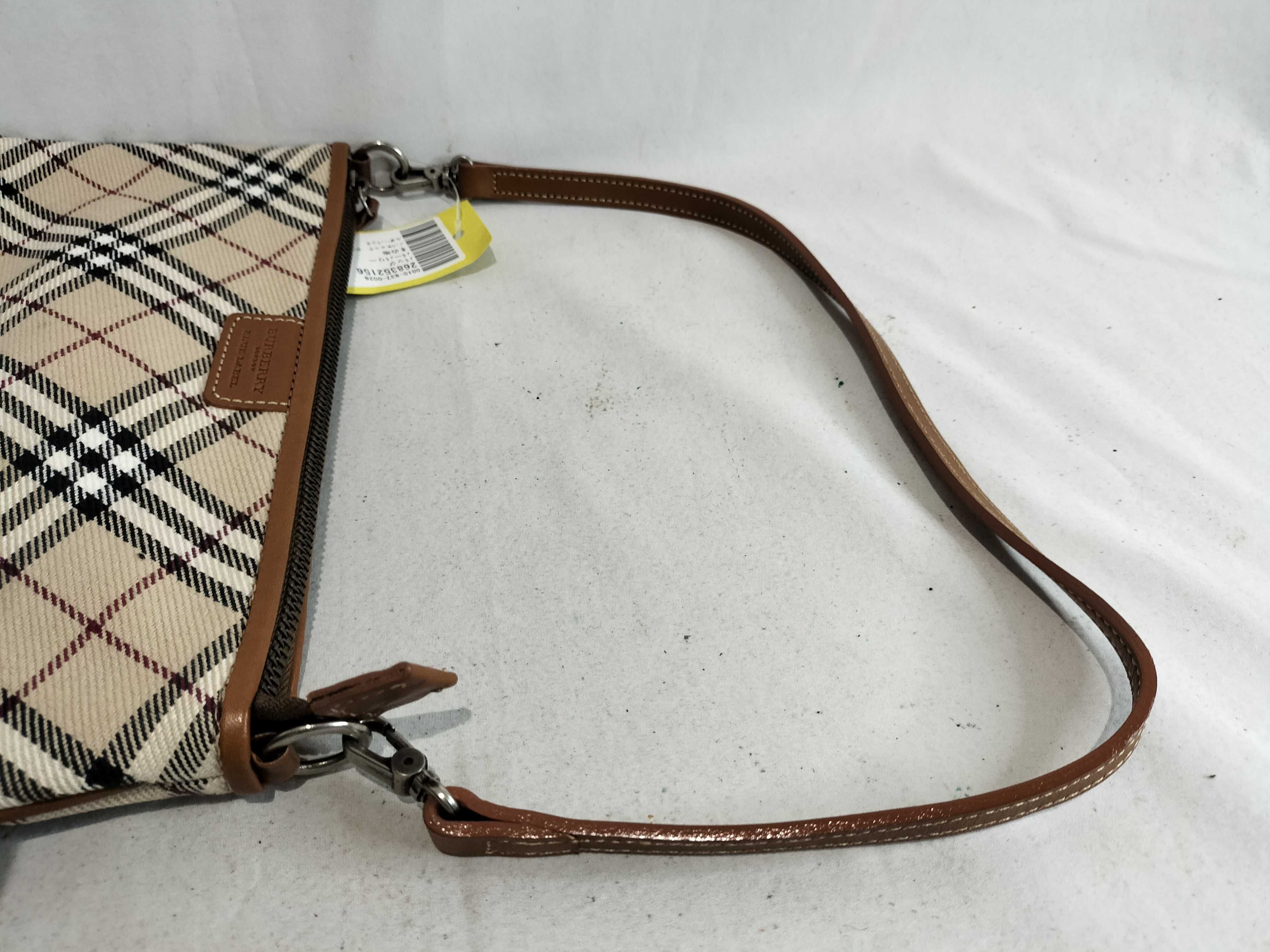 Nova Check Pochette Shoulder Bag Handbag — view 4