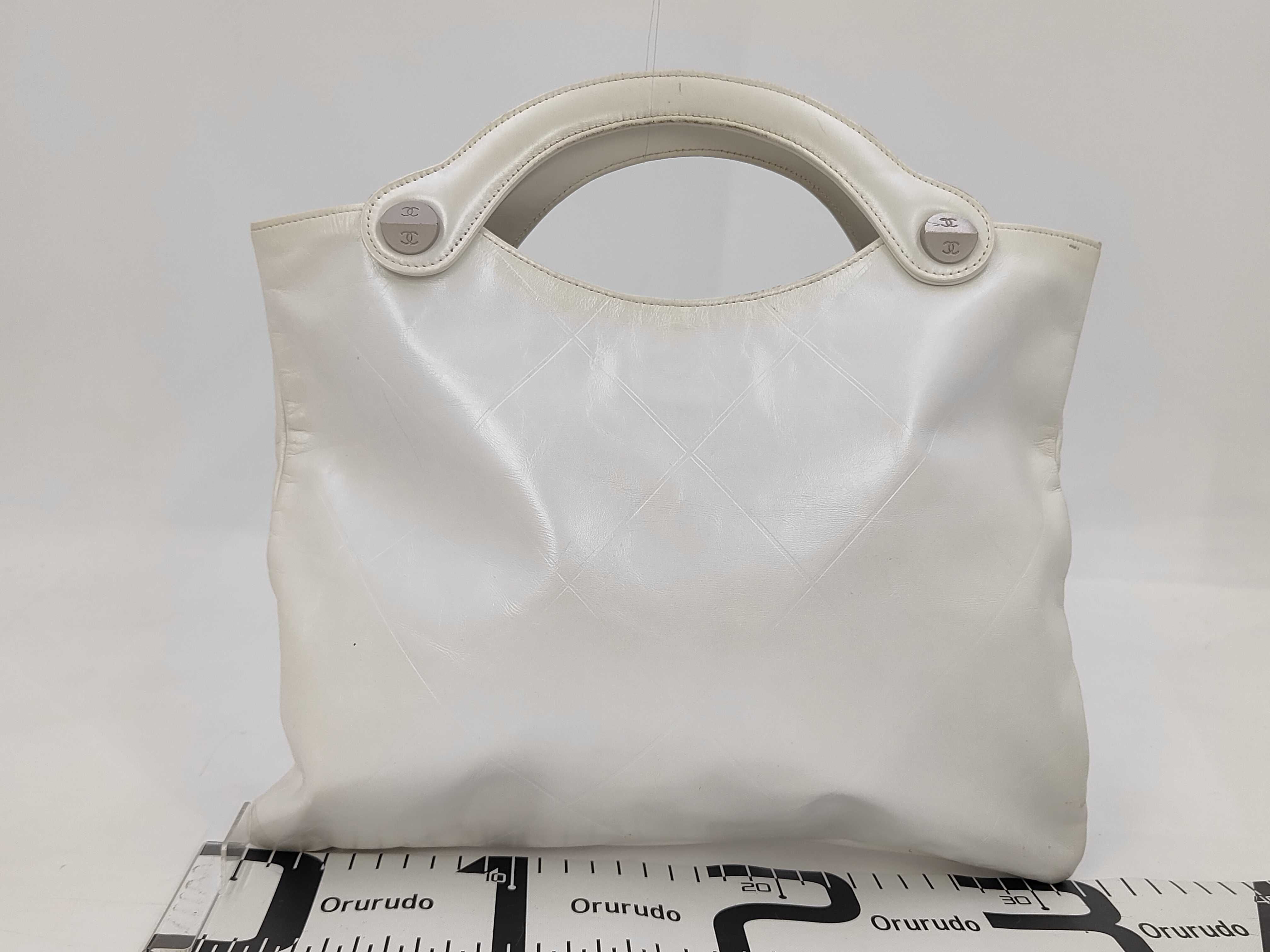 handbag — view 2