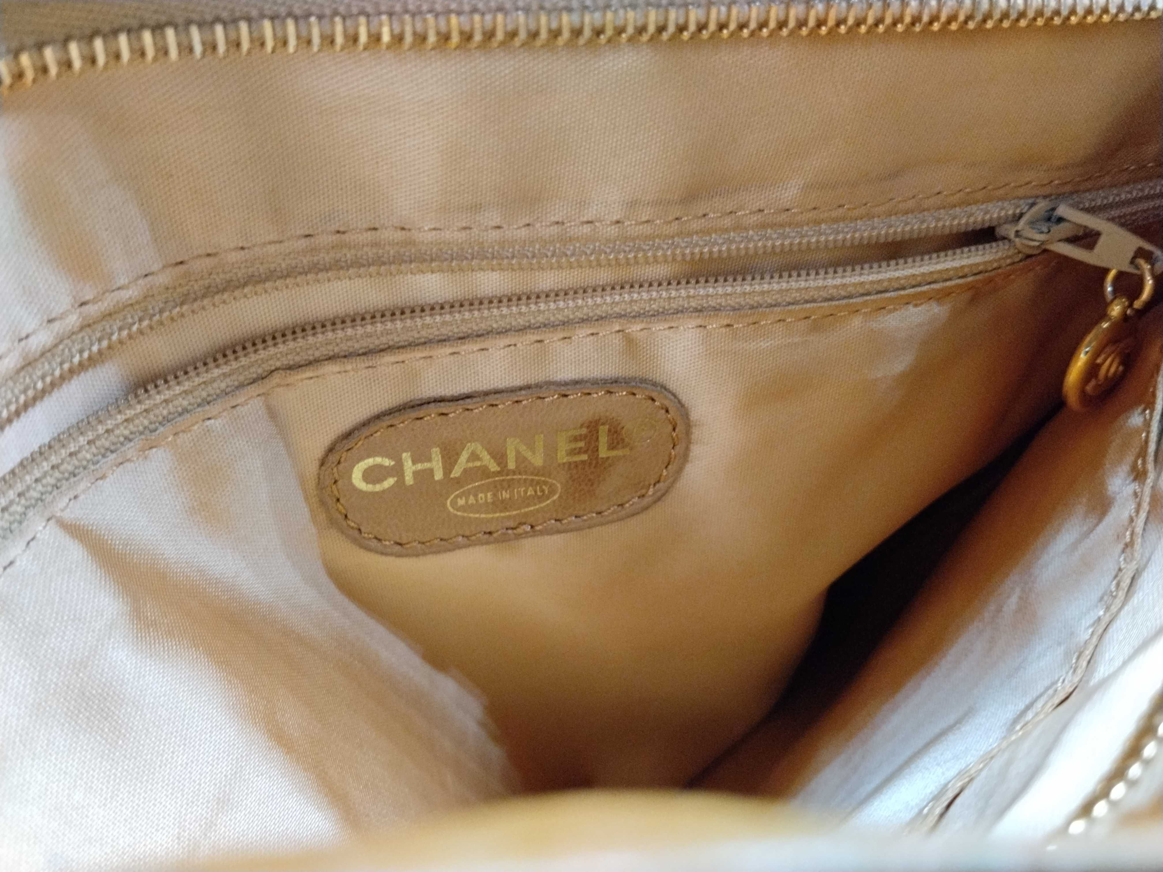 Caviar Skin Tote Bag — view 14