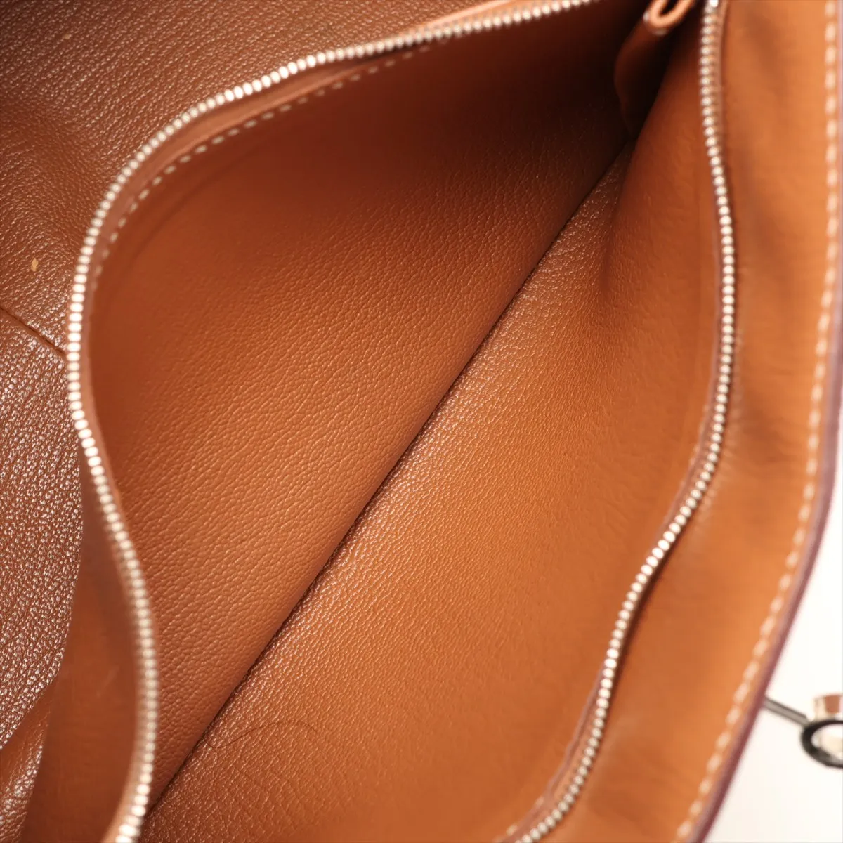 Jypsiere 31, Taurillon Clemence leather, gold with silver hardware, R: 2014 — view 8