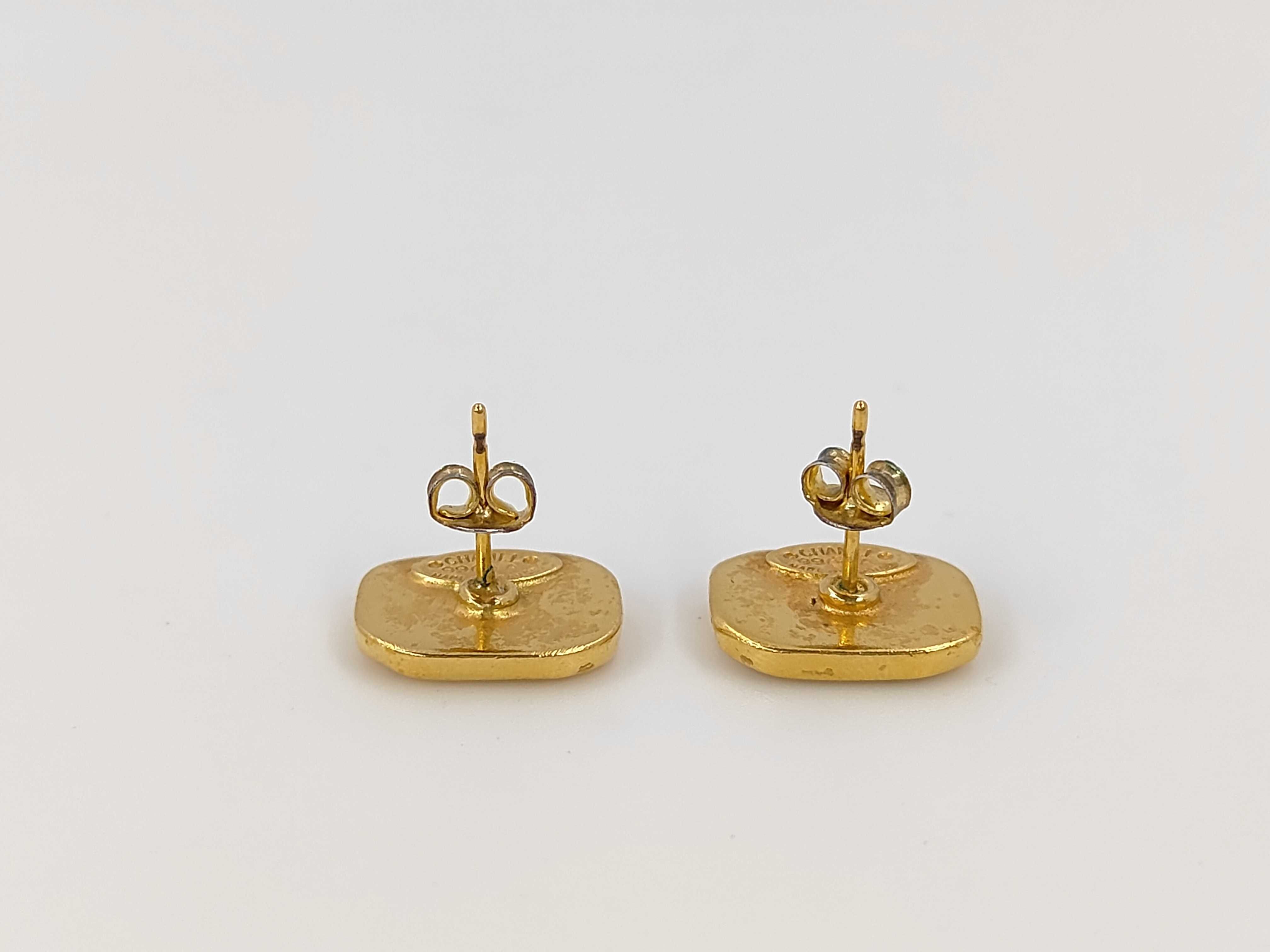 earrings — view 3