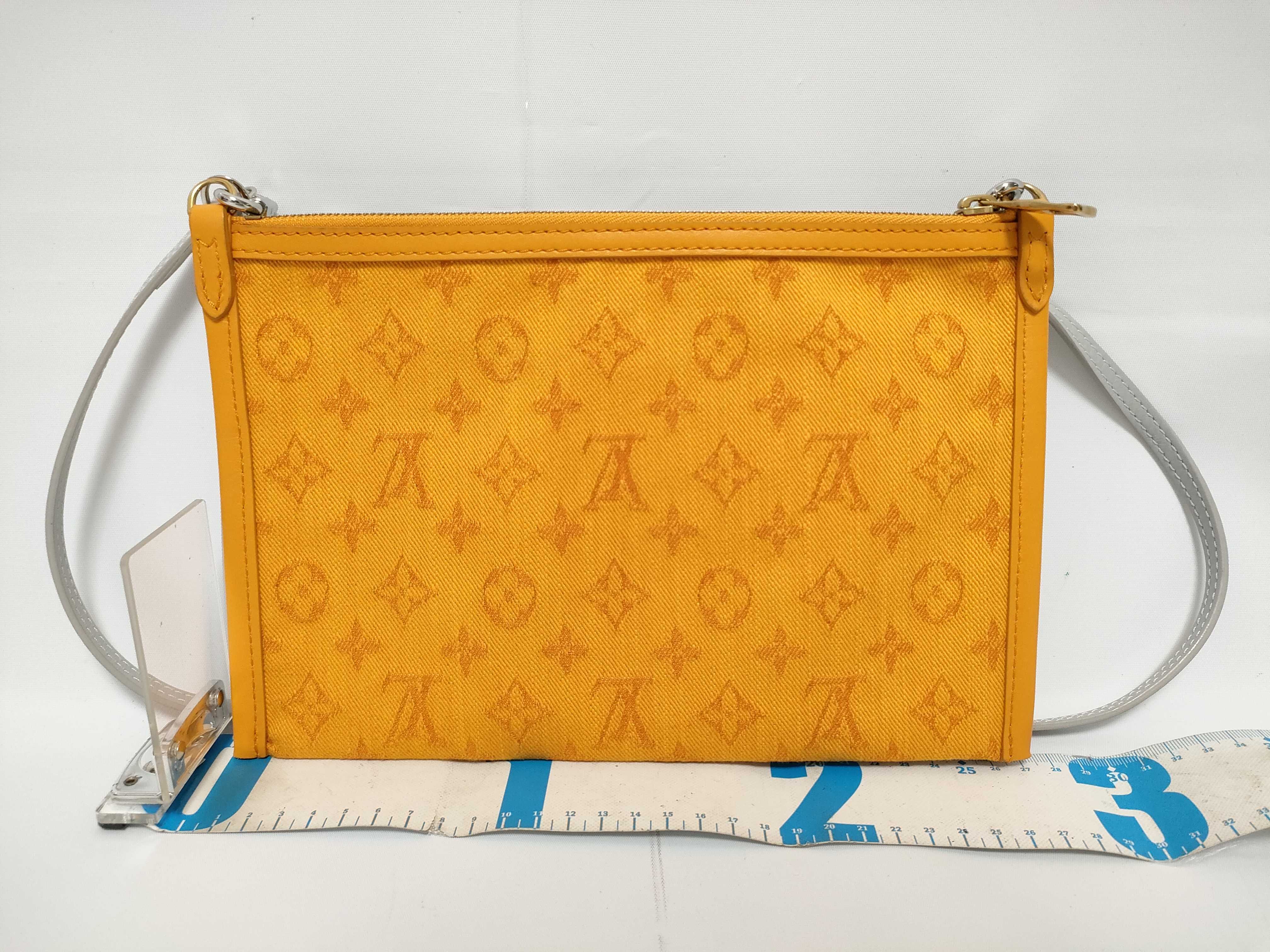 Monogram White Monogram Flat Messenger Bag M44640 Orange x Gray (RFID detected) Shoulder Bag — view 2