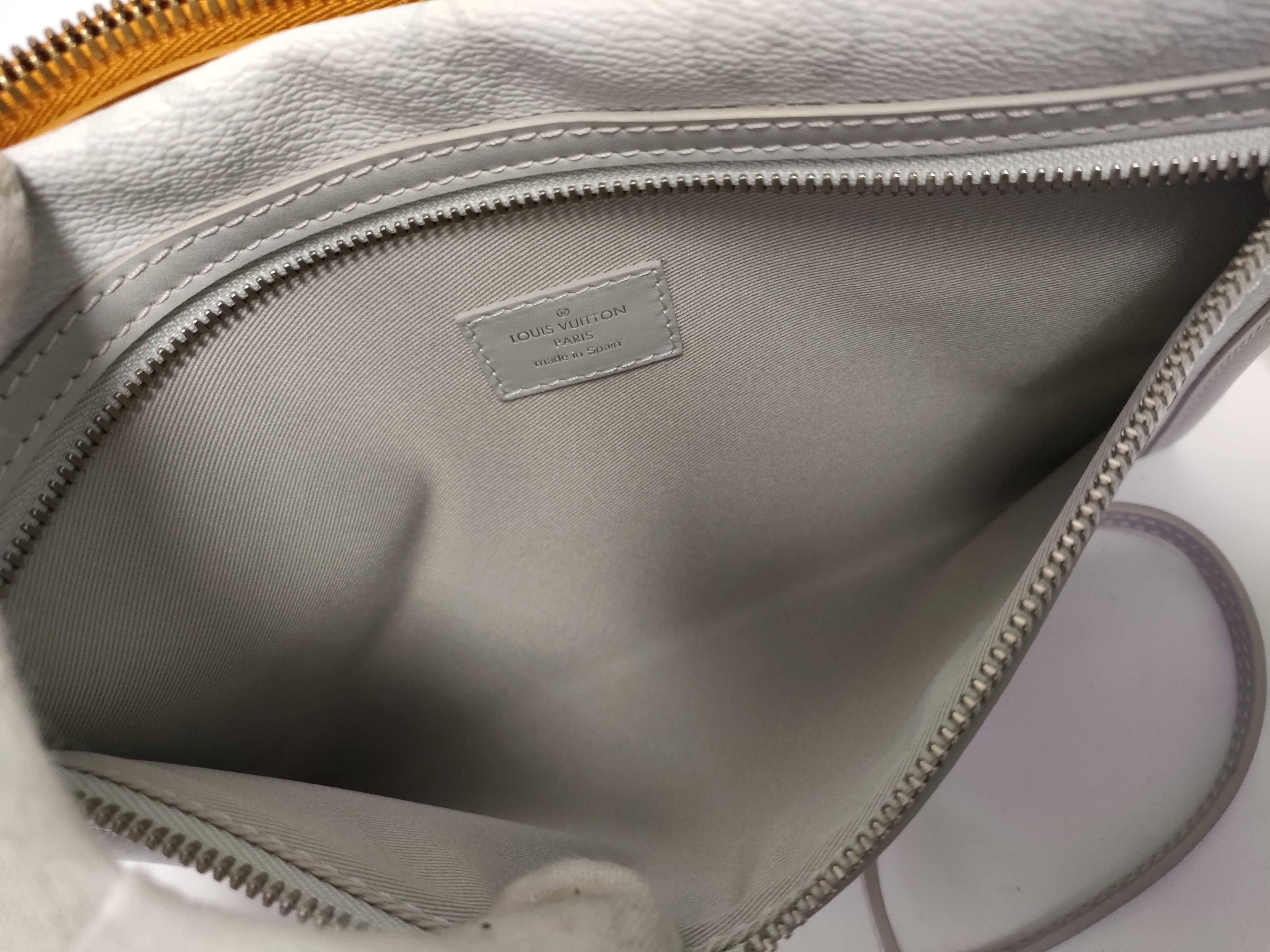 Monogram White Monogram Flat Messenger Bag M44640 Orange x Gray (RFID detected) Shoulder Bag — view 11