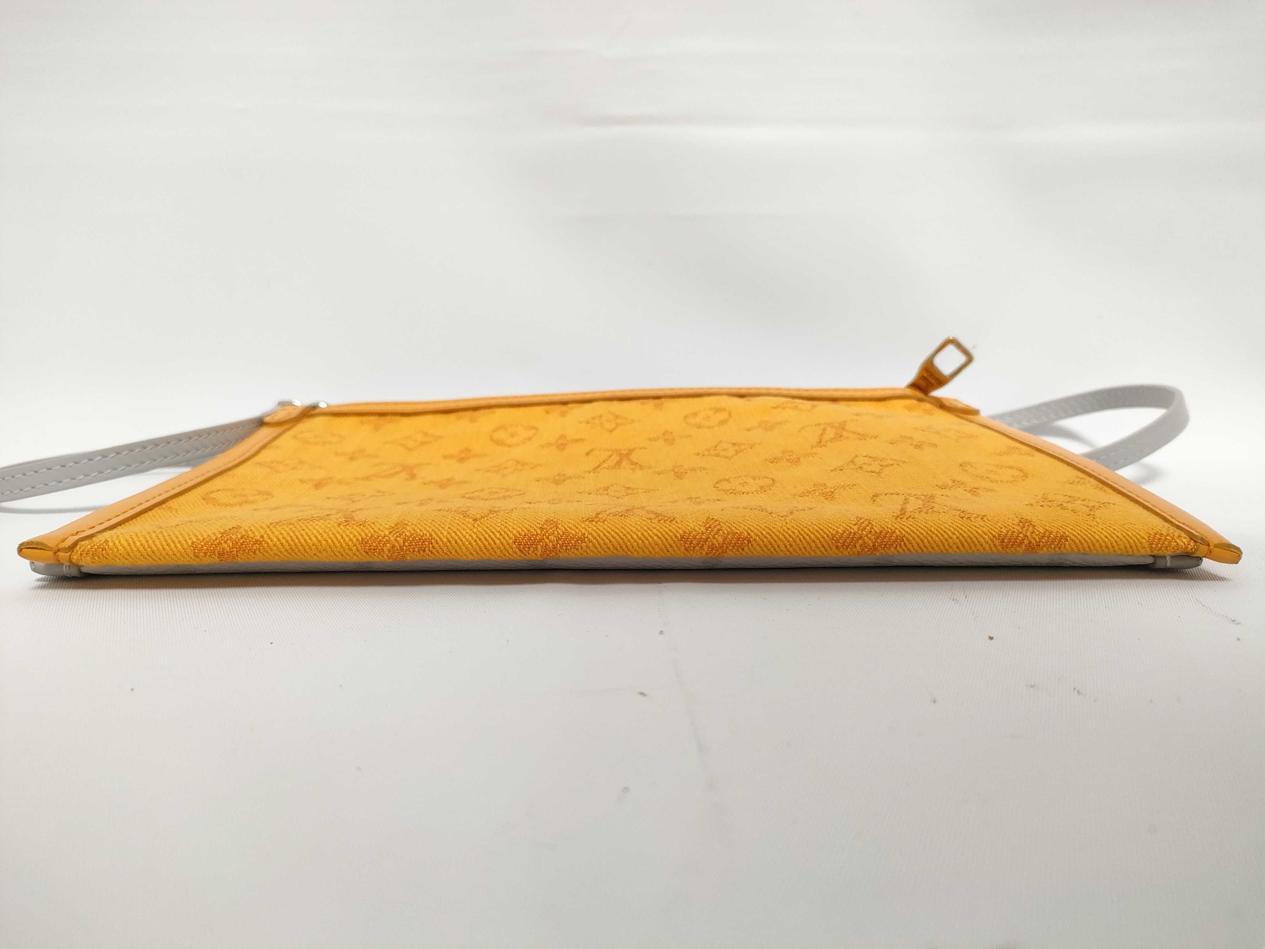 Monogram White Monogram Flat Messenger Bag M44640 Orange x Gray (RFID detected) Shoulder Bag — view 3