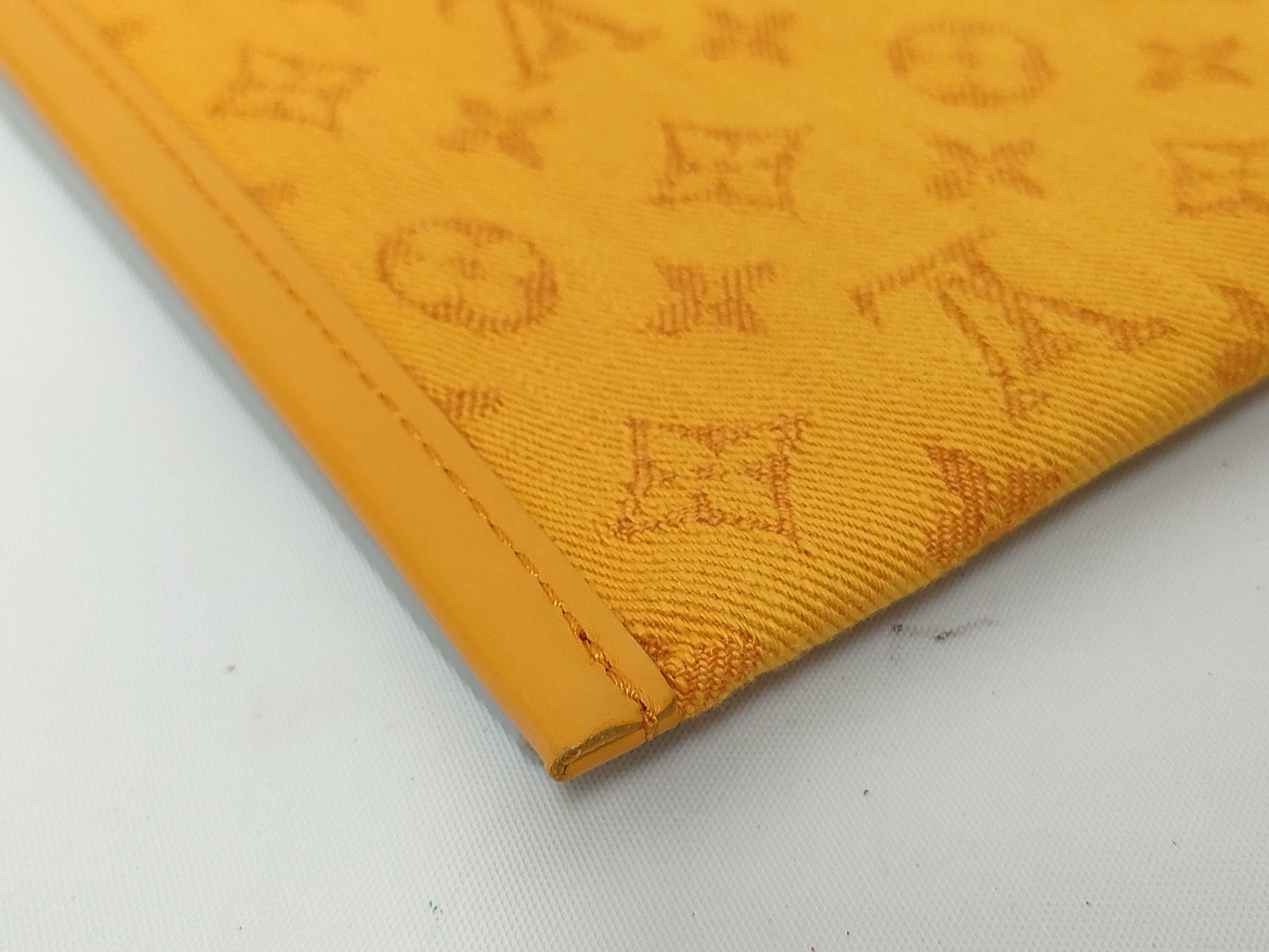 Monogram White Monogram Flat Messenger Bag M44640 Orange x Gray (RFID detected) Shoulder Bag — view 4