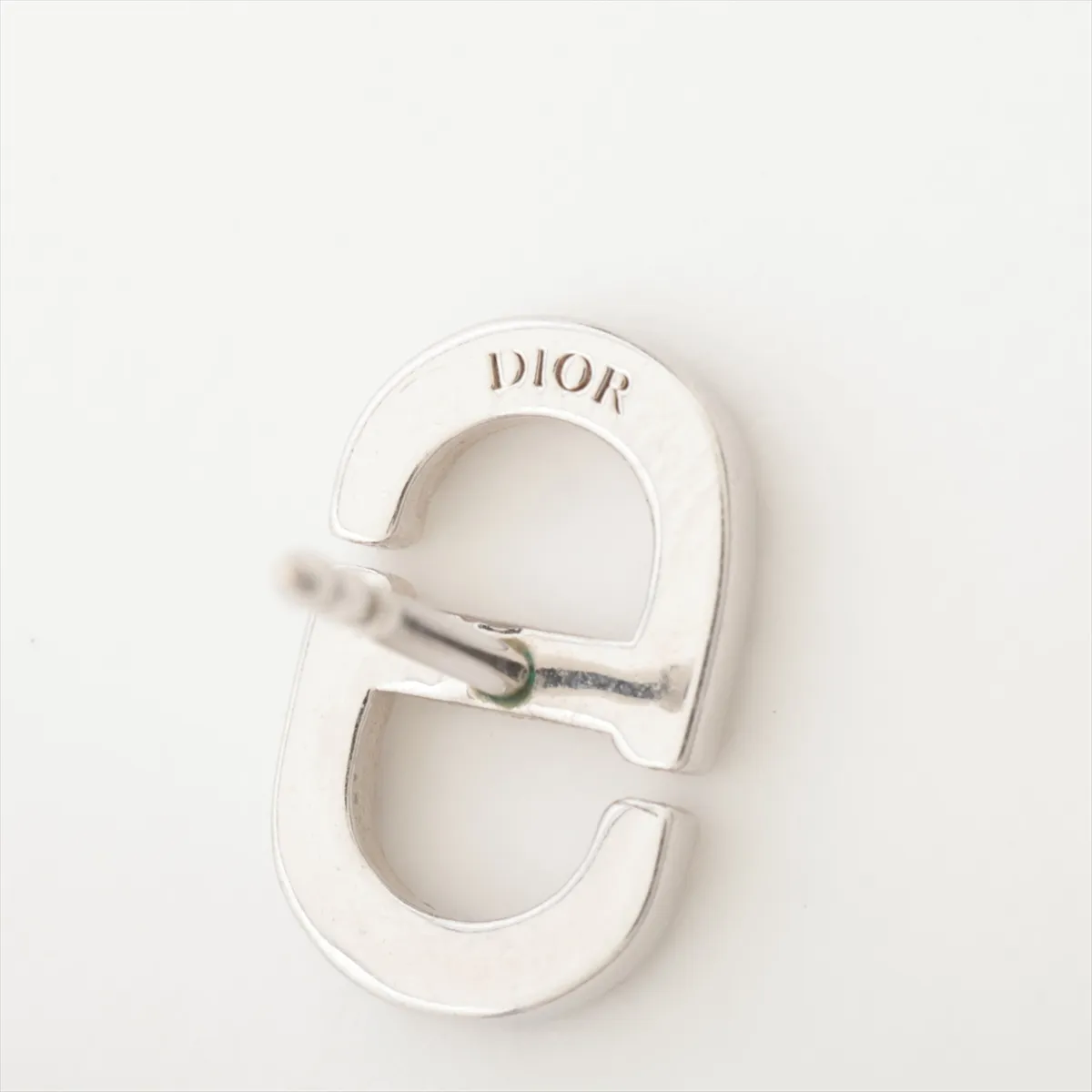Petit CD Earrings (for both ears) Metal x Rhinestone Silver — view 5