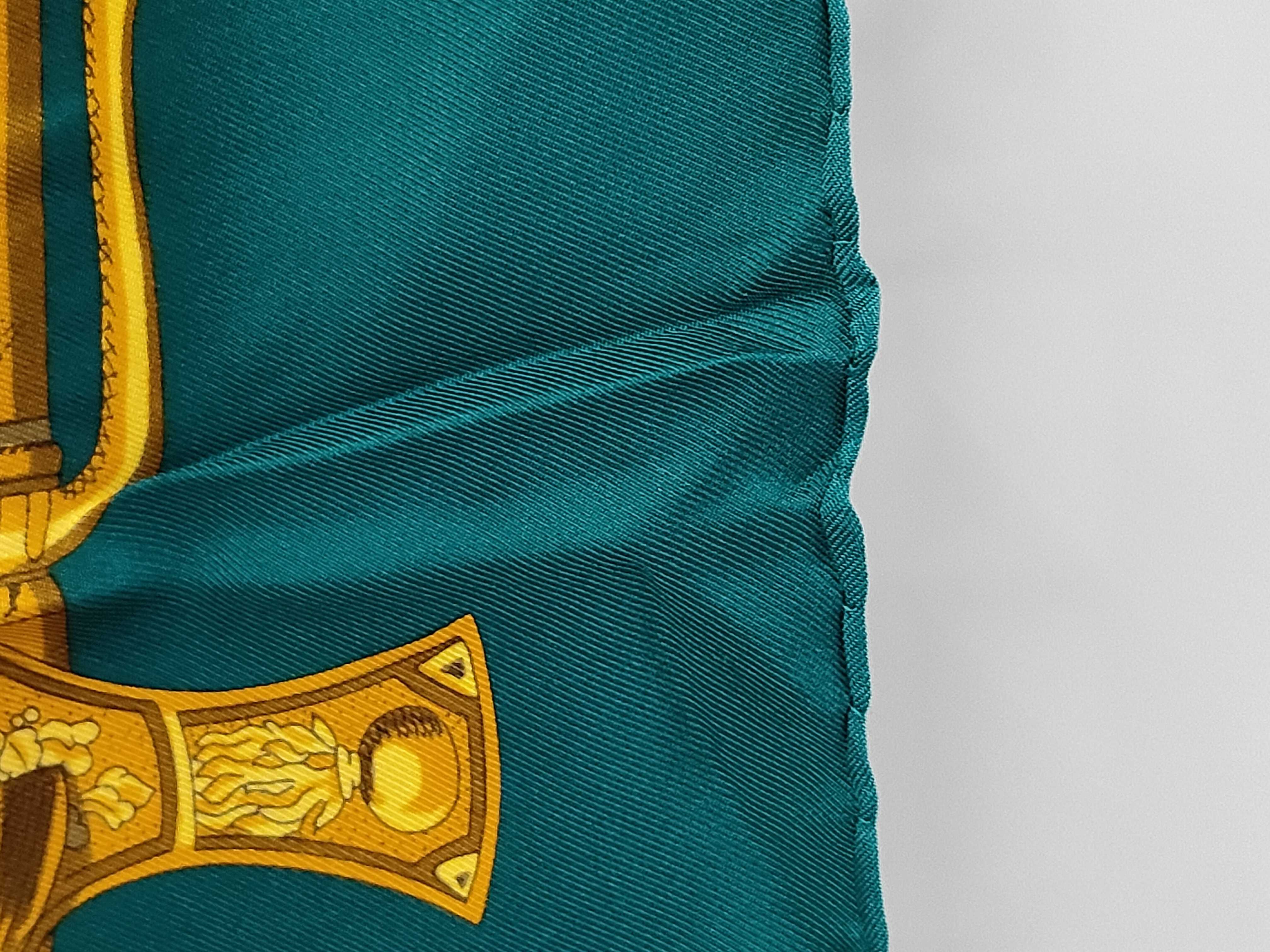 Carre 90 GRAND UNIFORME Scarf and other accessories — view 5