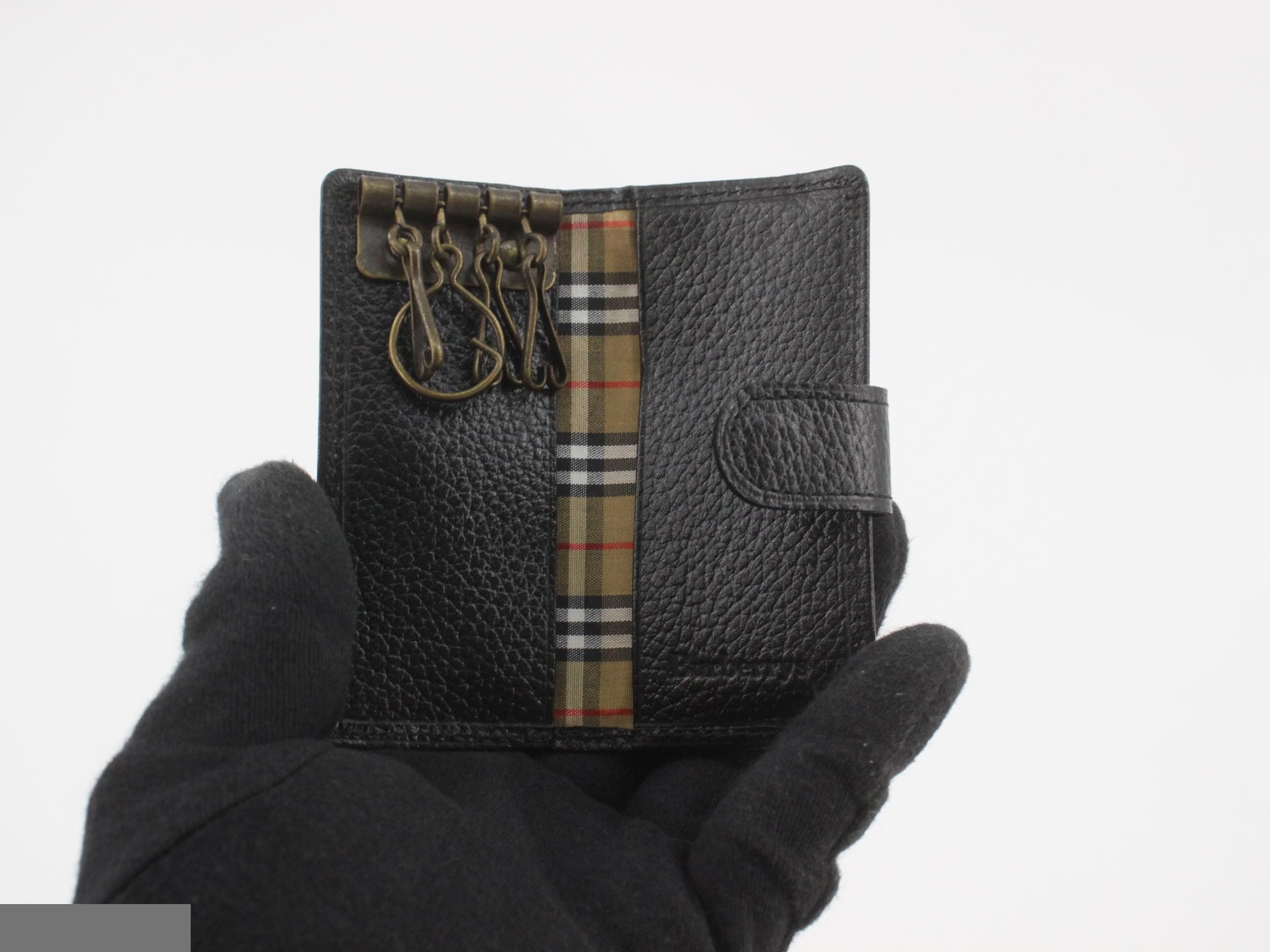Key case — view 4