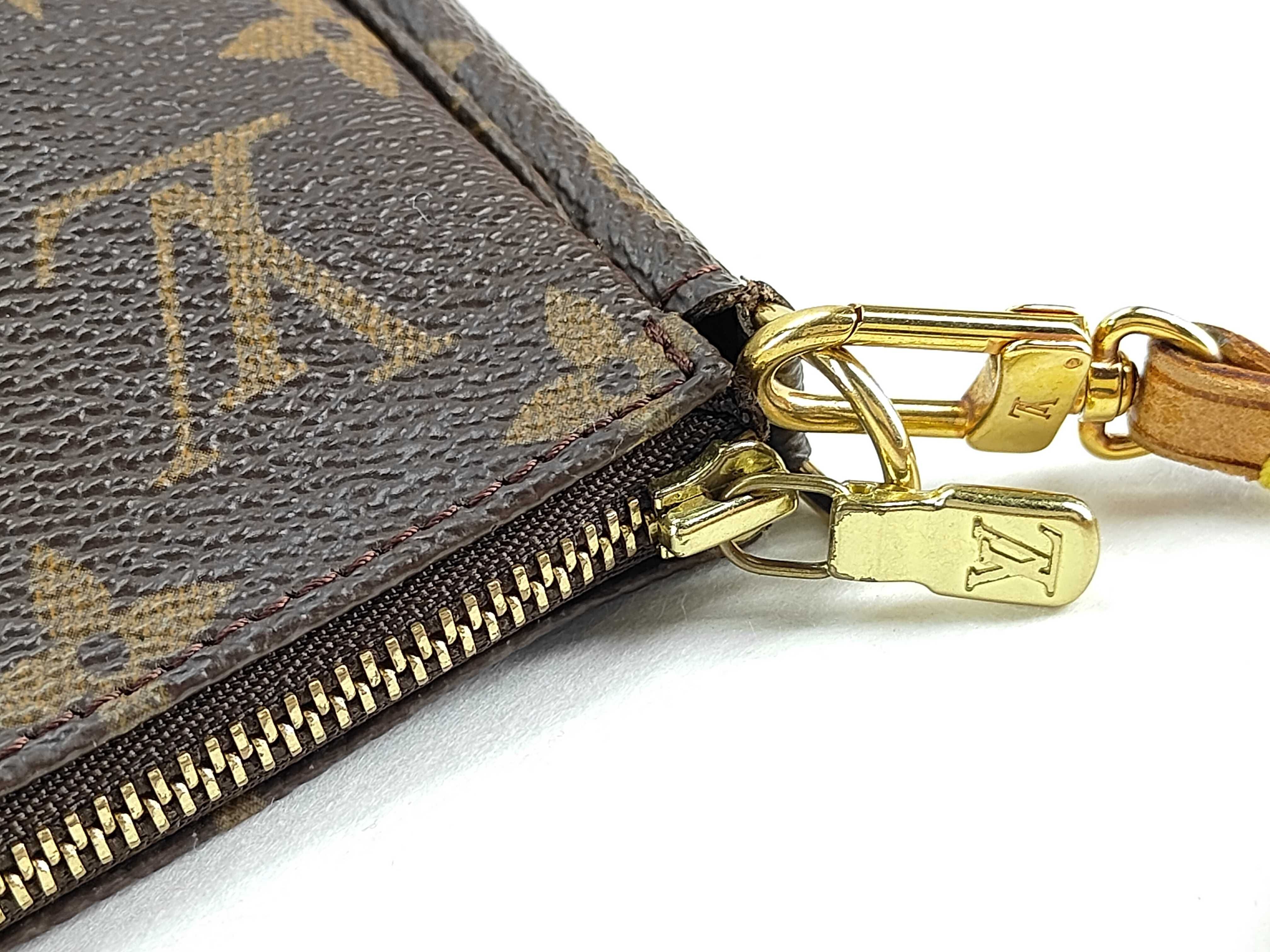 Monogram Louis Vuitton Accessoire Monogram Handbag M51980 Pouch — view 8