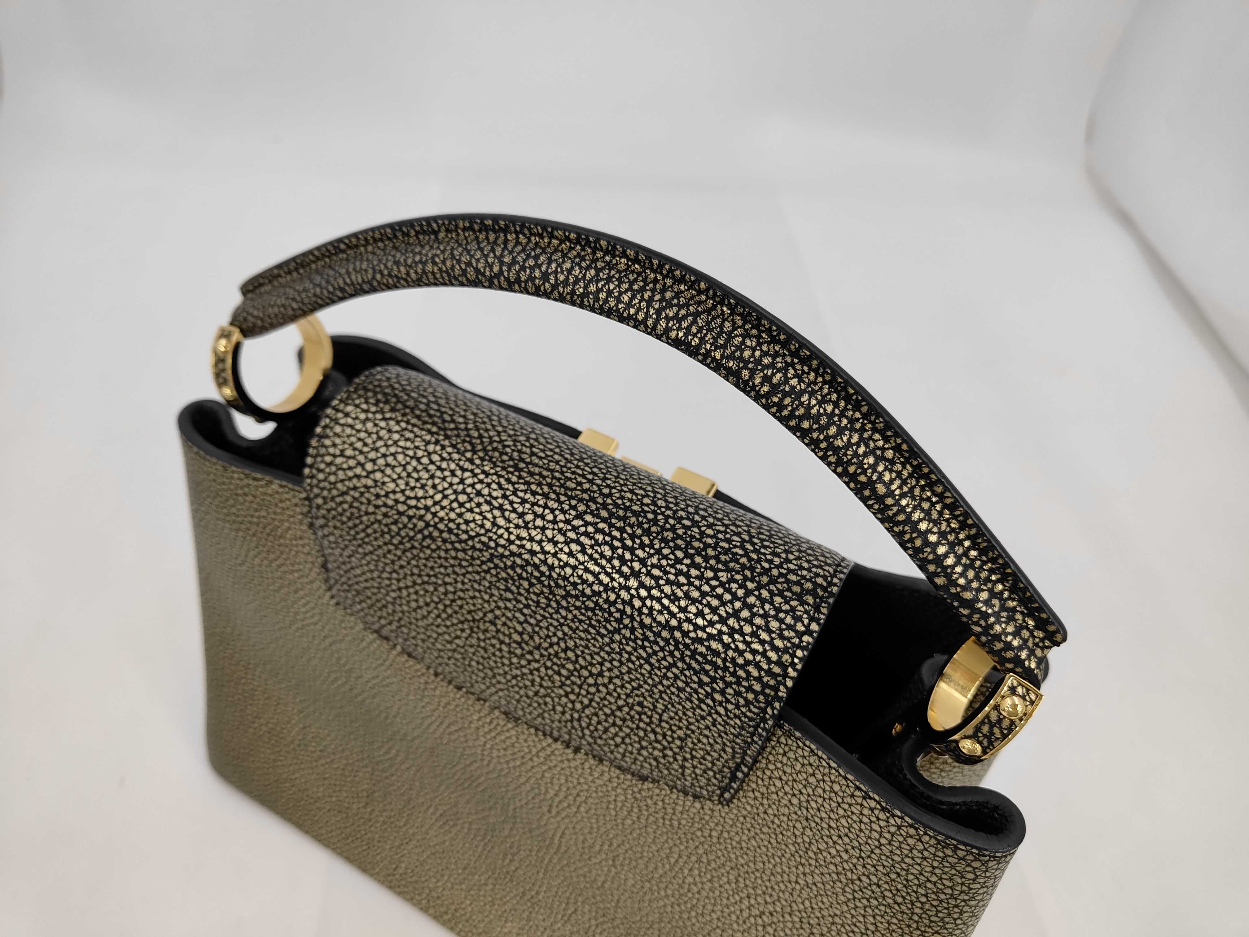 Capucines MM Handbag — view 4