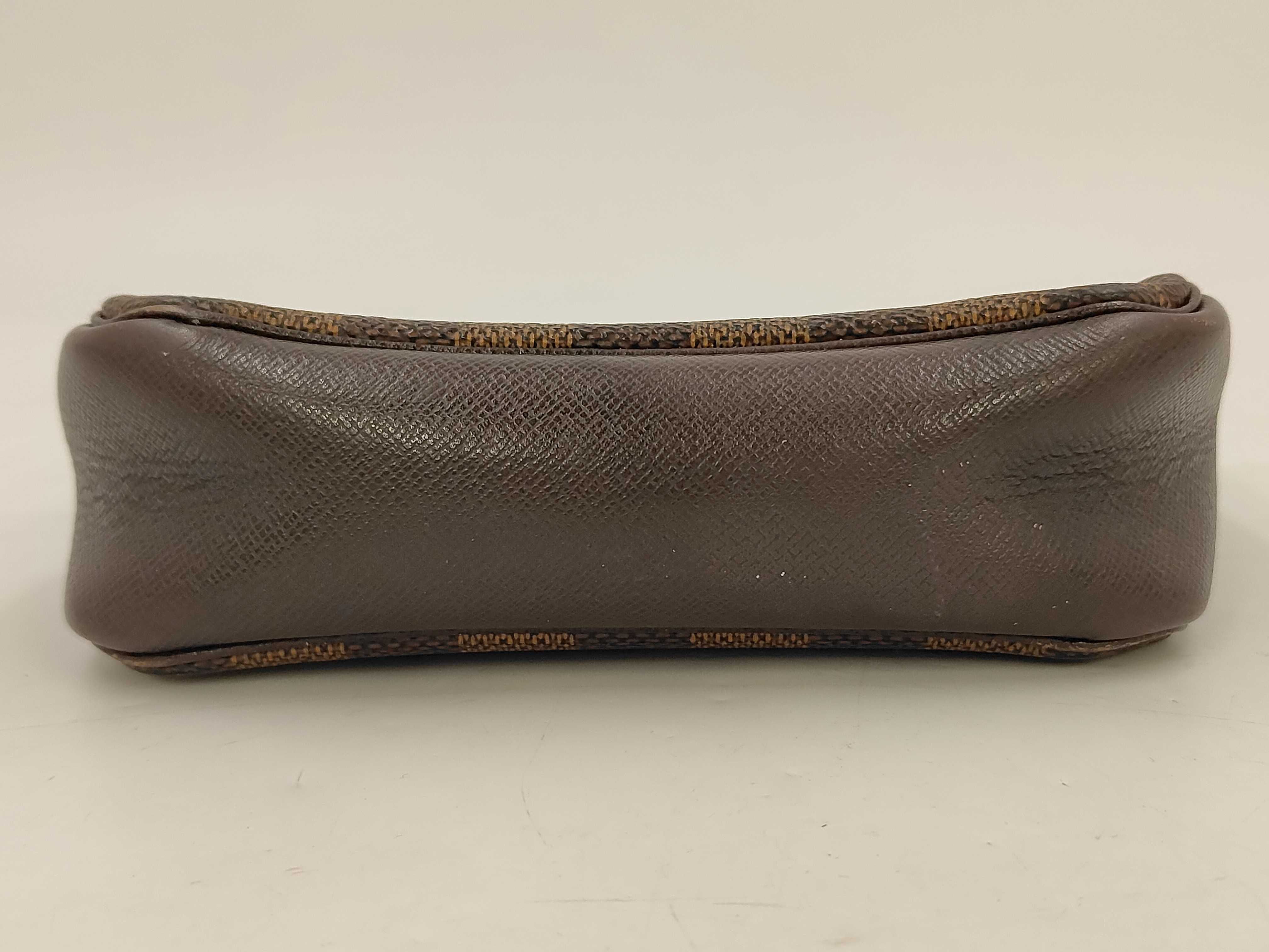 Damier Trousse Makeup Bag — view 6