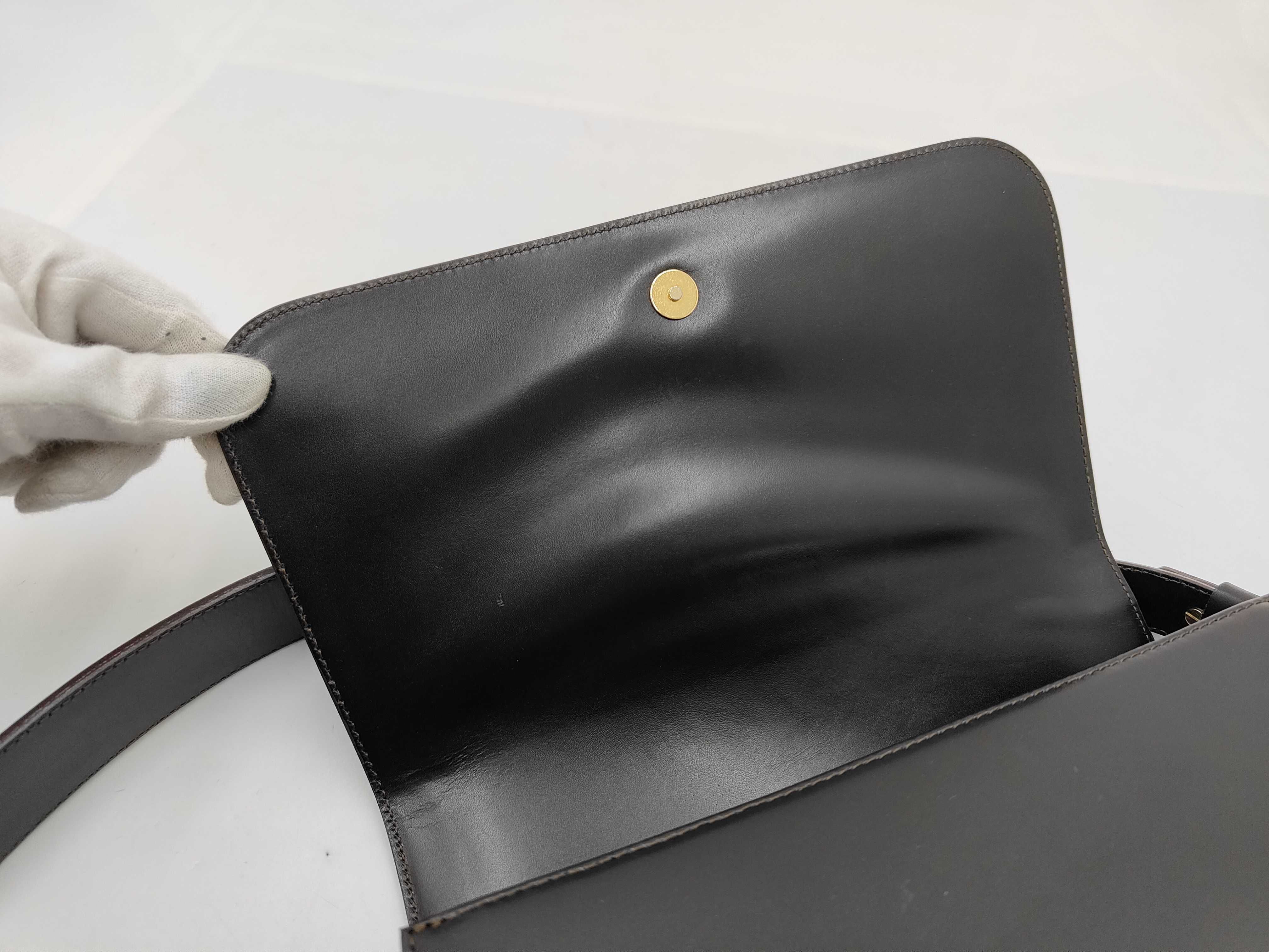 Triomphe leather shoulder bag — view 8
