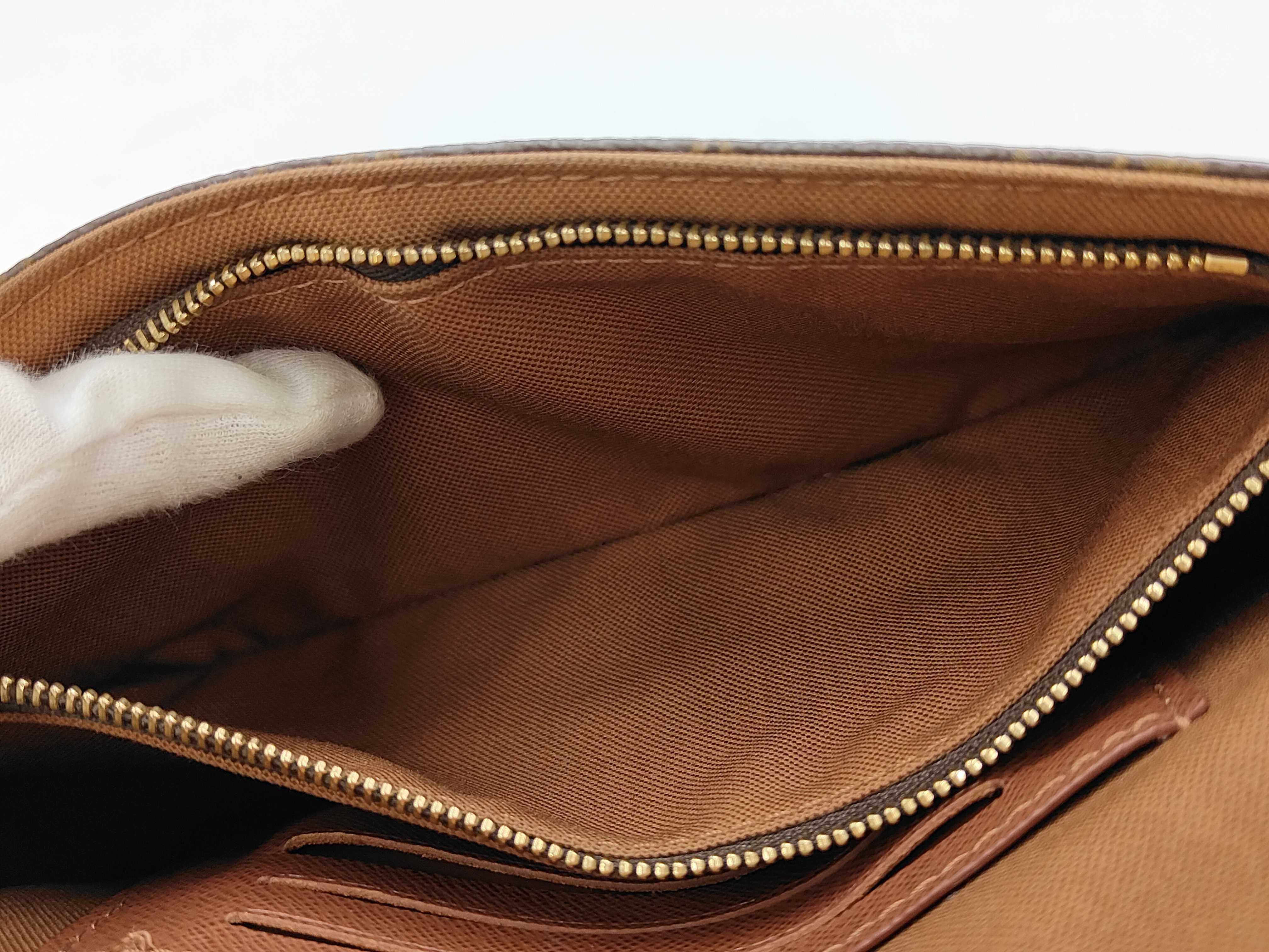 Wallet on Chain Monogram M81911 Shoulder Bag — view 13
