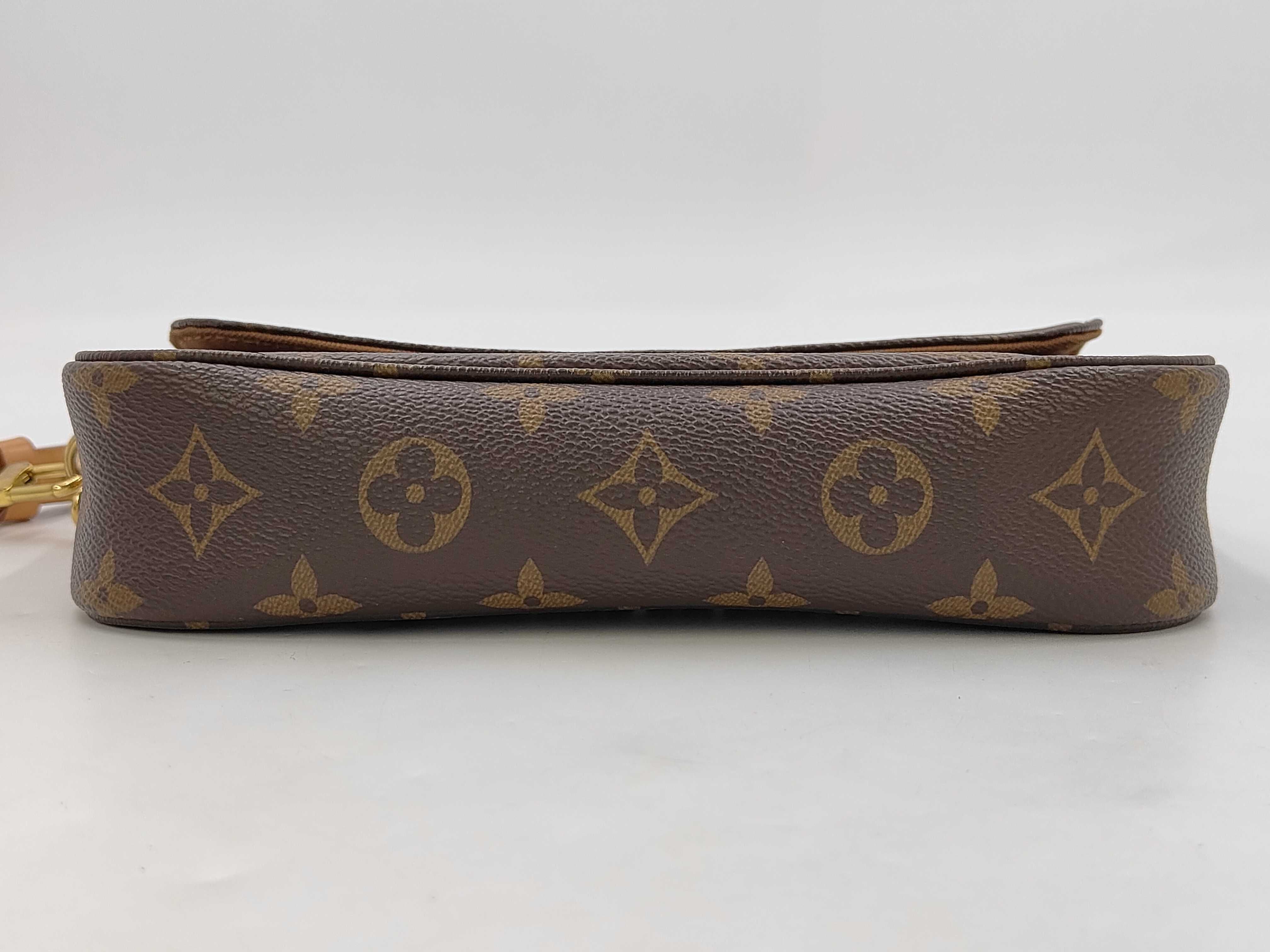 Wallet on Chain Monogram M81911 Shoulder Bag — view 8
