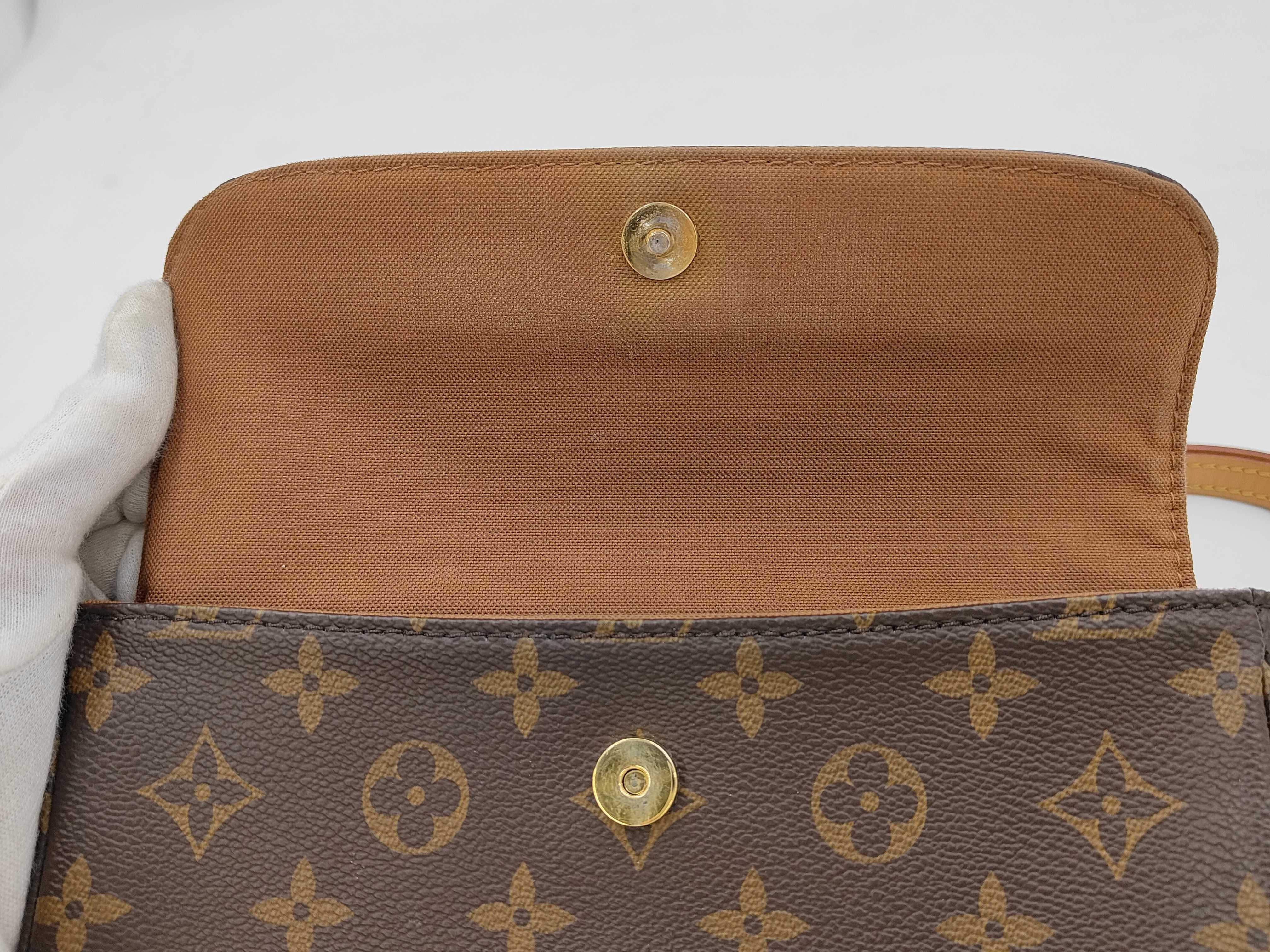 Wallet on Chain Monogram M81911 Shoulder Bag — view 9
