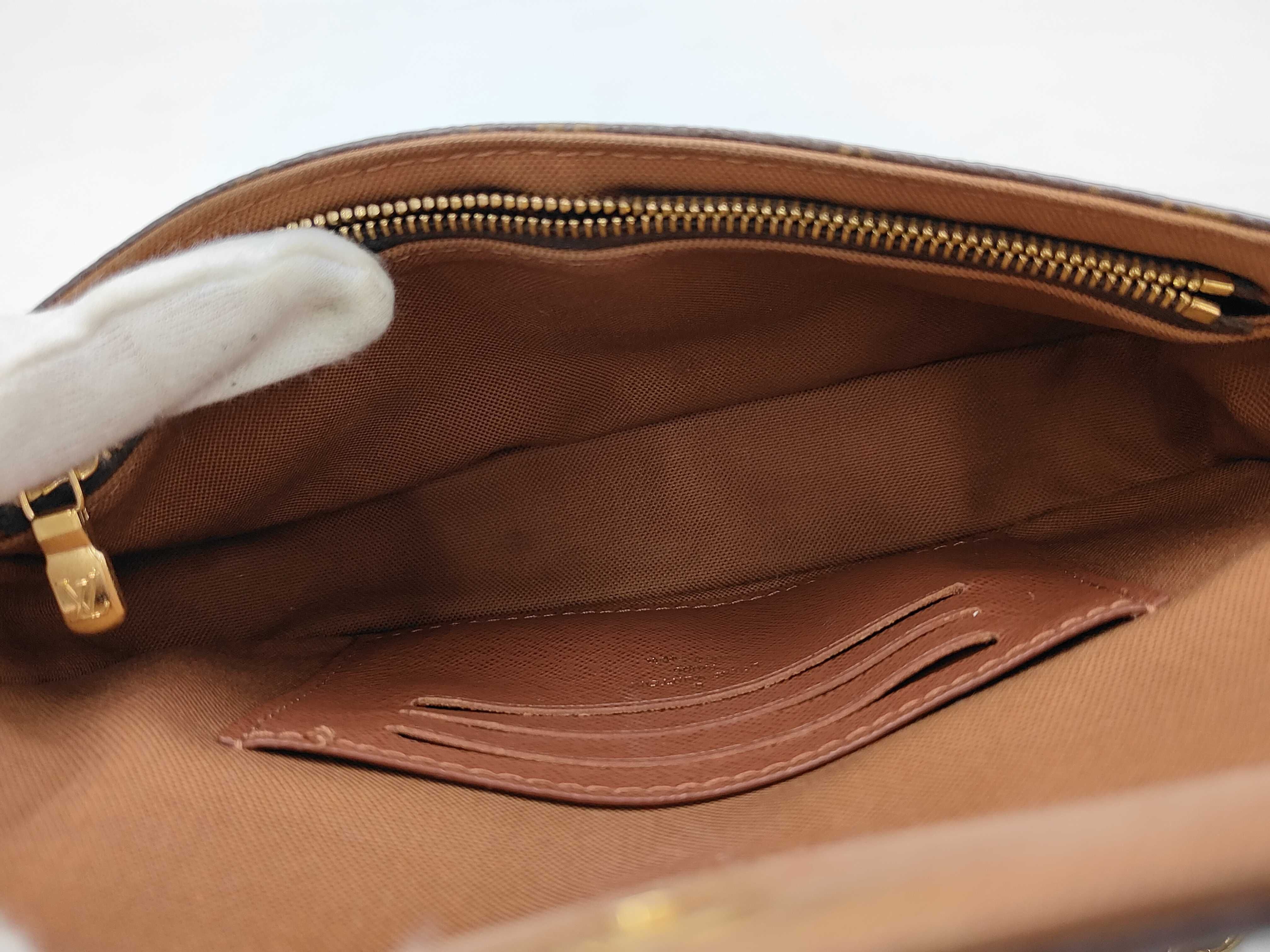 Wallet on Chain Monogram M81911 Shoulder Bag — view 10