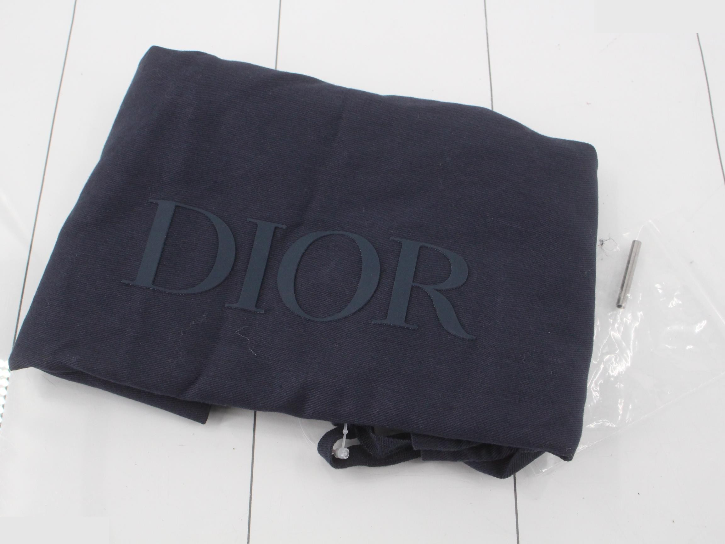 Oblique Saddle Messenger Bag Shoulder Bag — view 7