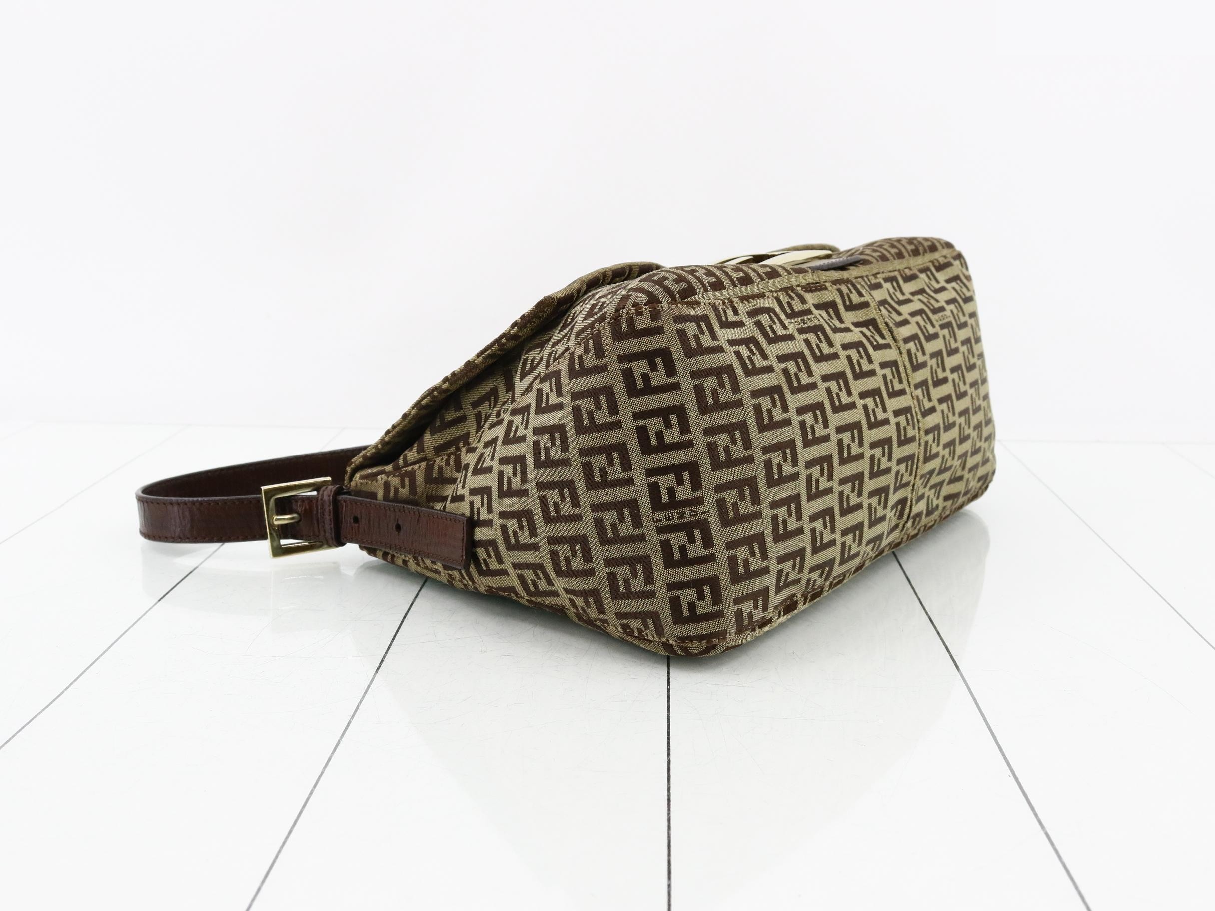 Zucchino Mamma Bucket Shoulder Bag with Gold Hardware — view 5