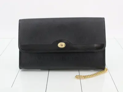 Honeycomb Chain Shoulder Bag, Black