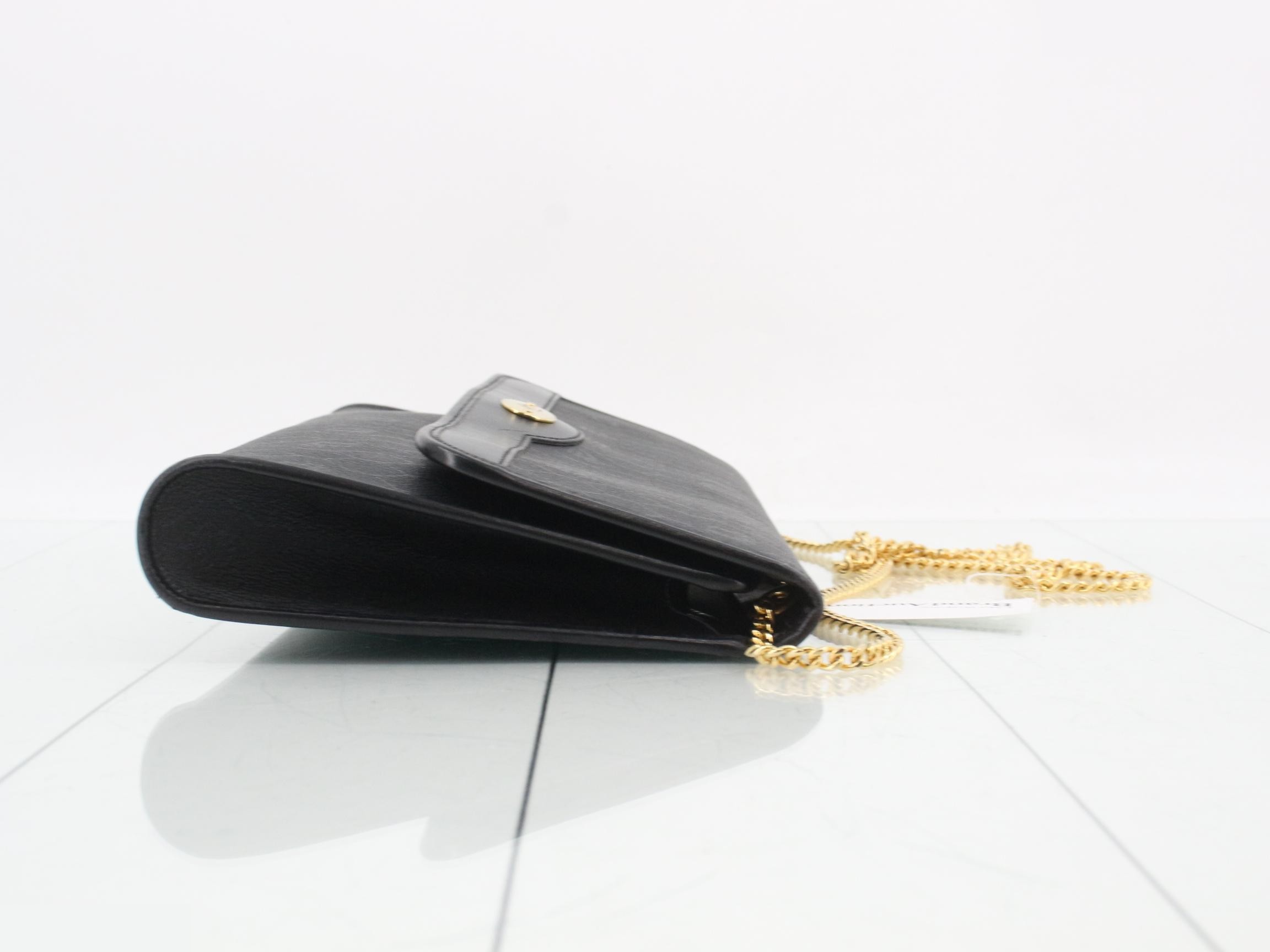 Honeycomb Chain Shoulder Bag, Black — view 3
