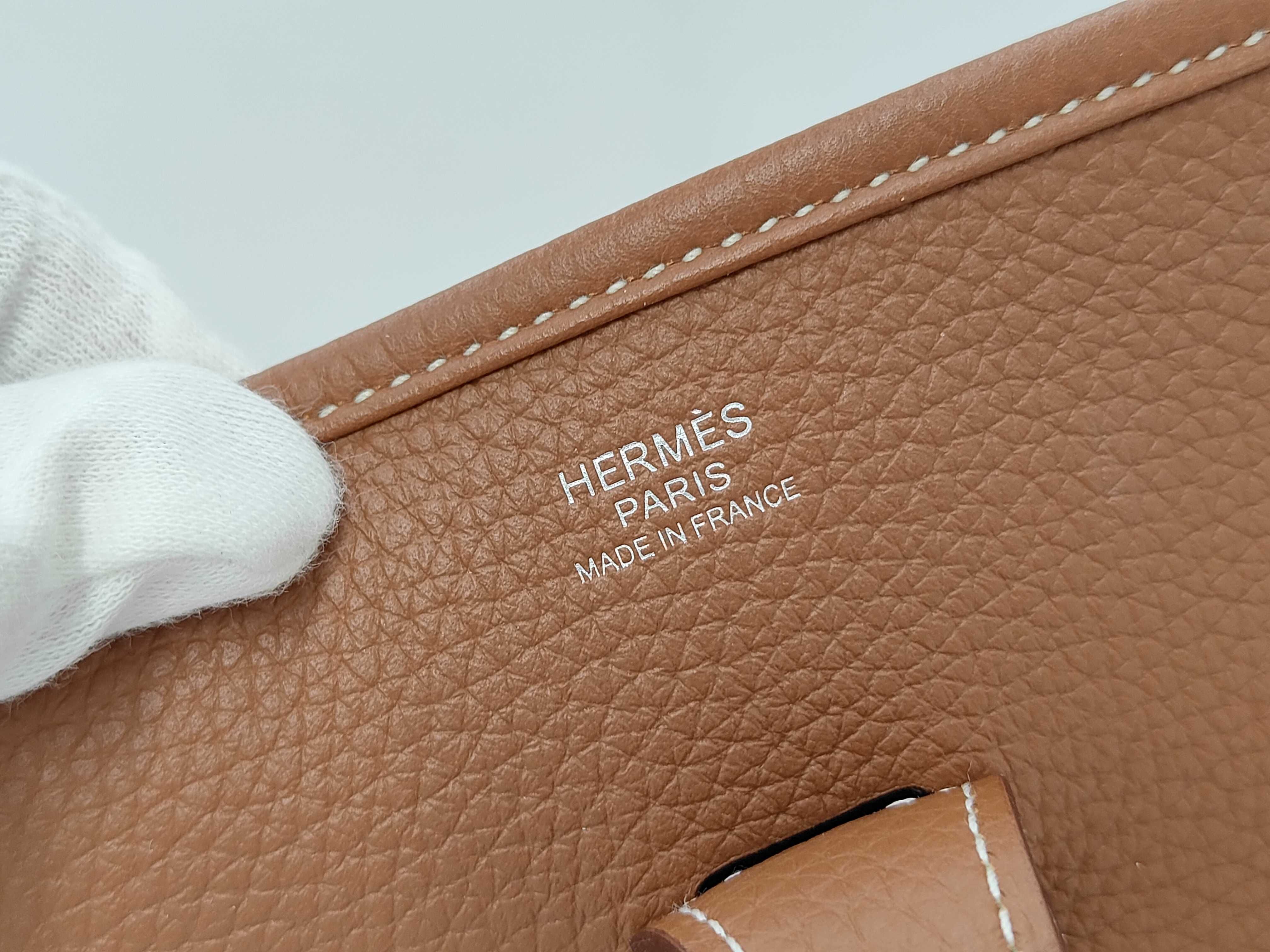 Evelyne 3 29 PM Taurillon Clemence Gold B Stamp Shoulder Bag — view 7