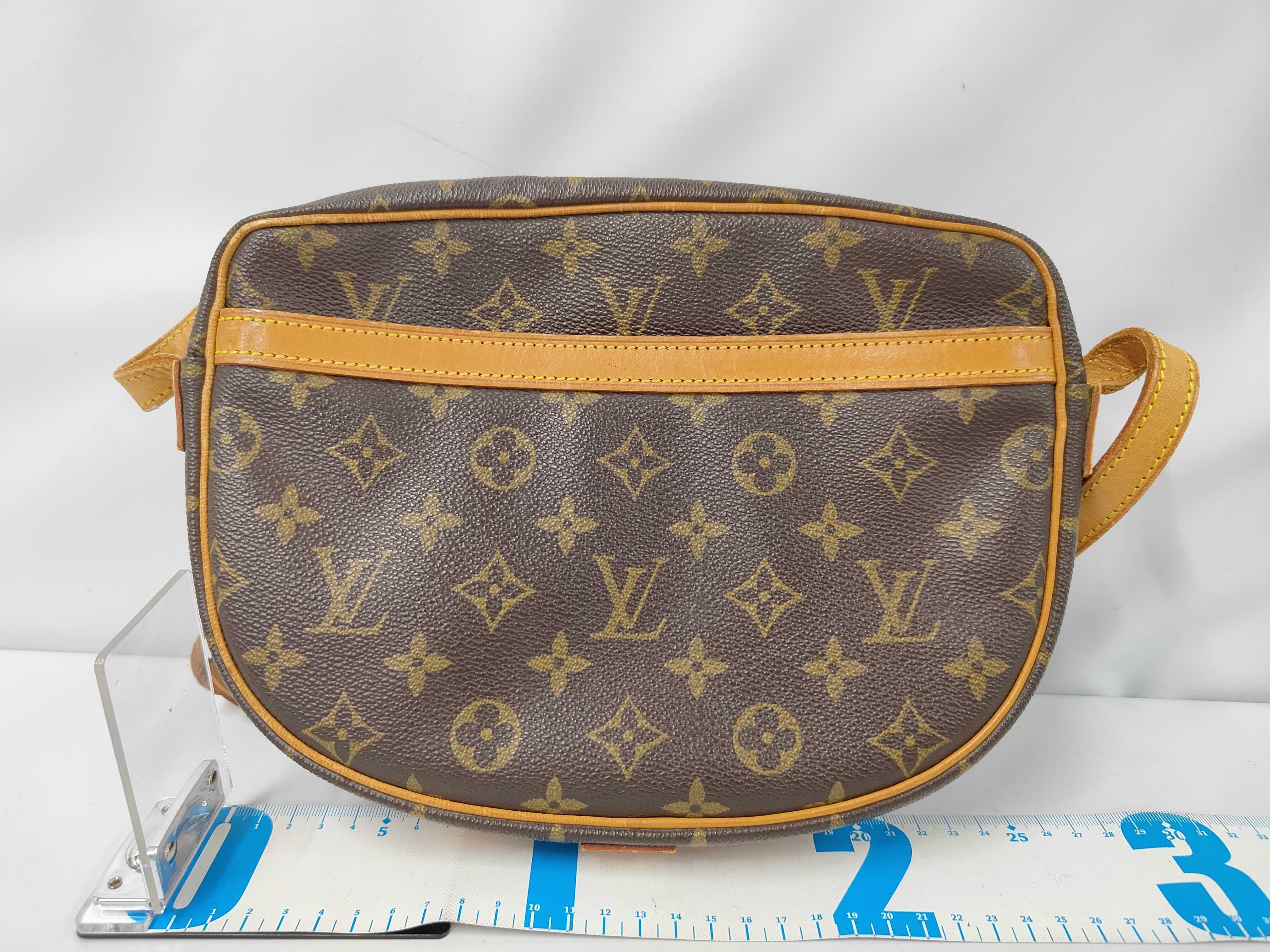 bag, Louis Vuitton Monogram, Vuitton Monogram Jeune Fille M51226, brown shoulder bag. — view 2