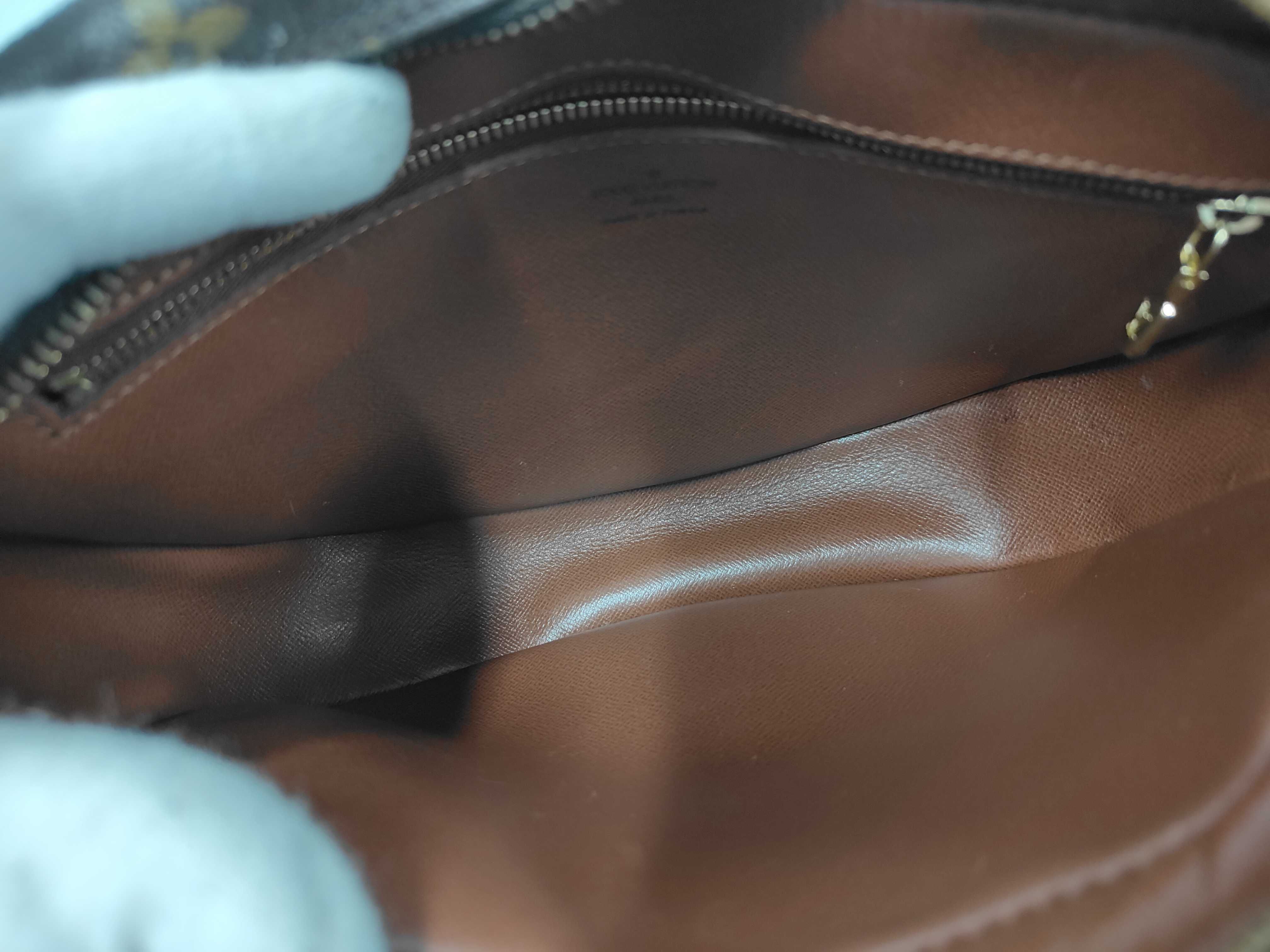 bag, Louis Vuitton Monogram, Vuitton Monogram Jeune Fille M51226, brown shoulder bag. — view 9
