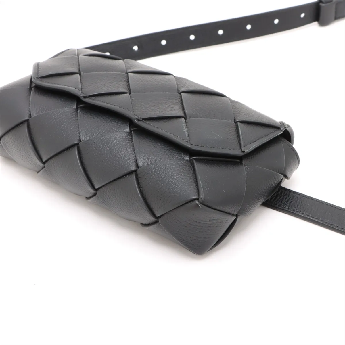 Maxi Intrecciato Diagono Leather Waist Pouch Black — view 3
