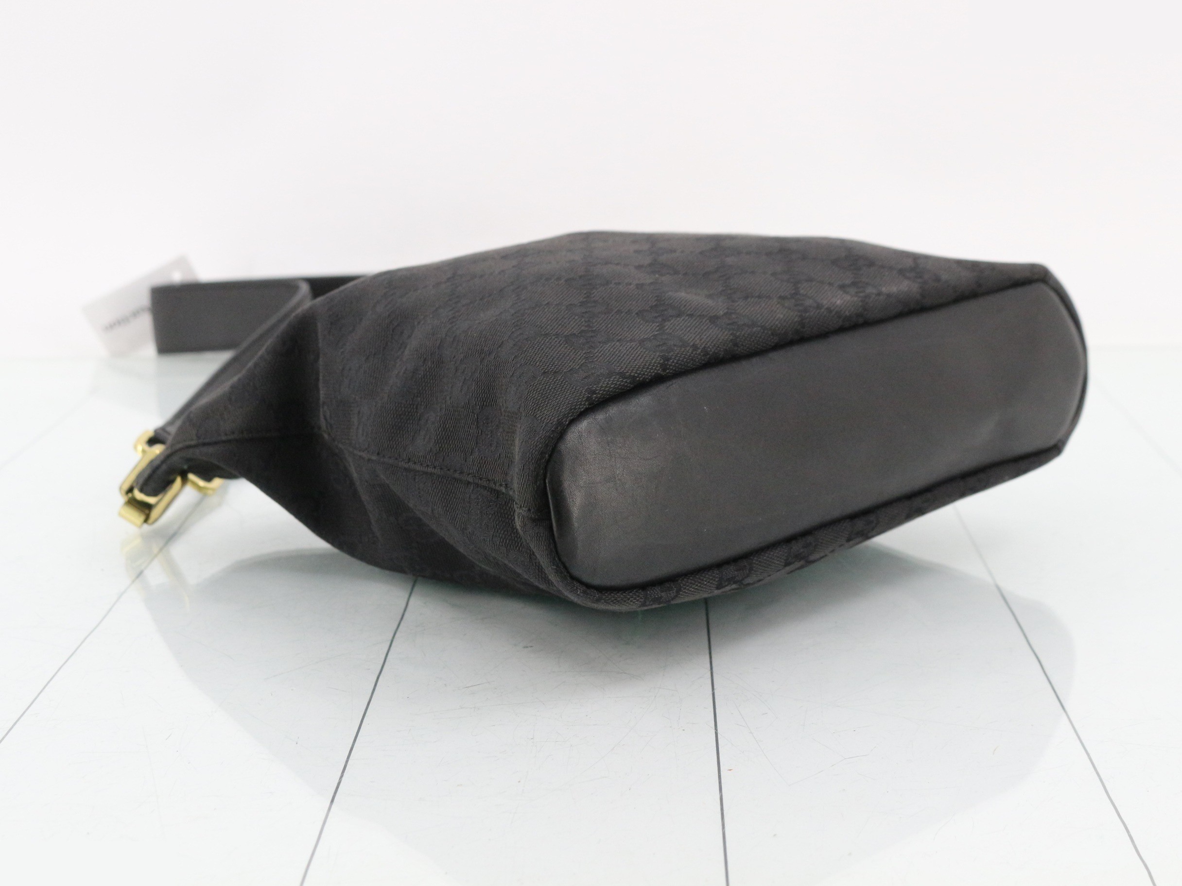 GG Canvas x Leather Shoulder Bag, Black — view 5