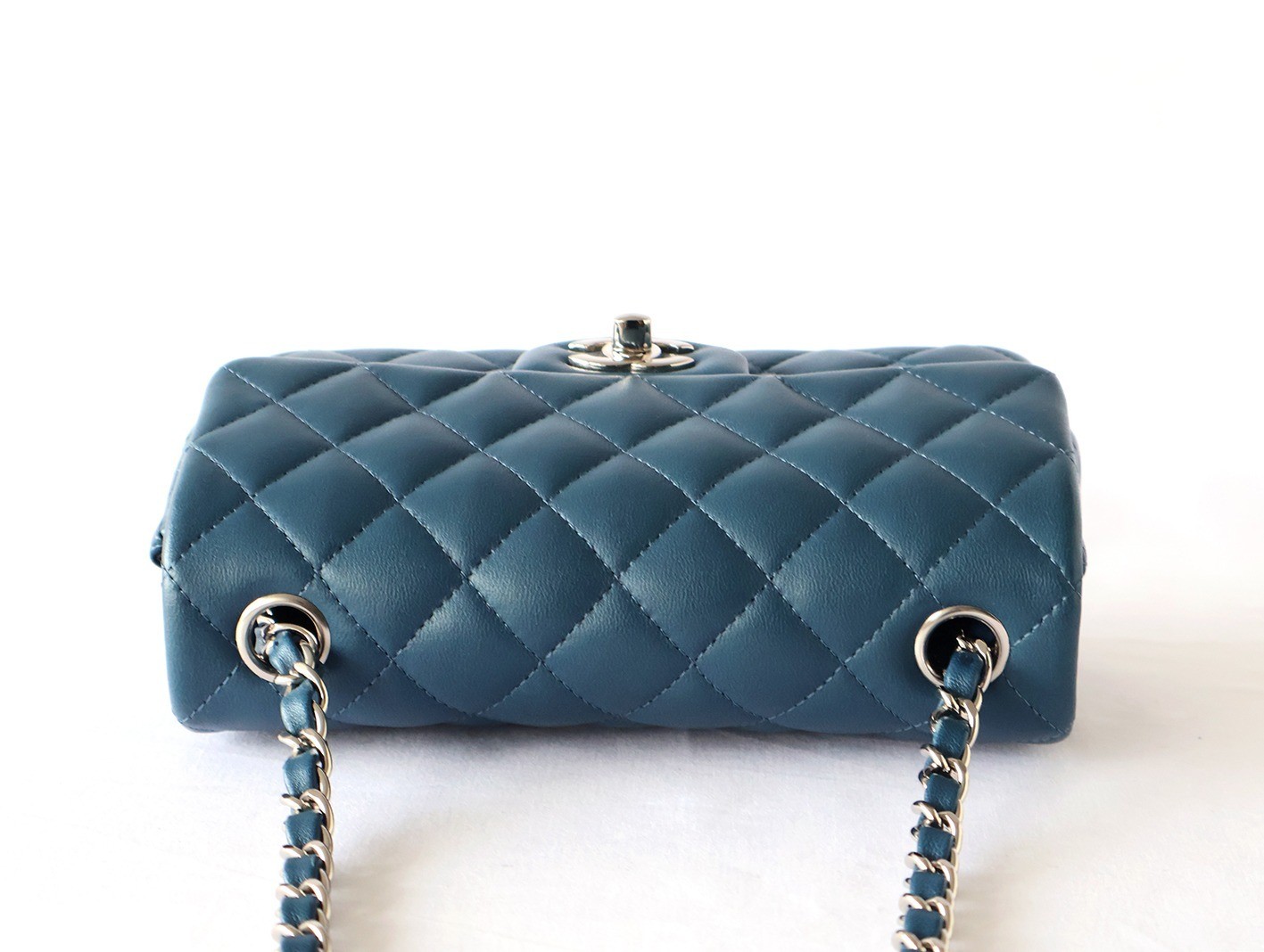 Mini Matelassé 20 Lambskin Chain Shoulder Bag, Blue — view 5