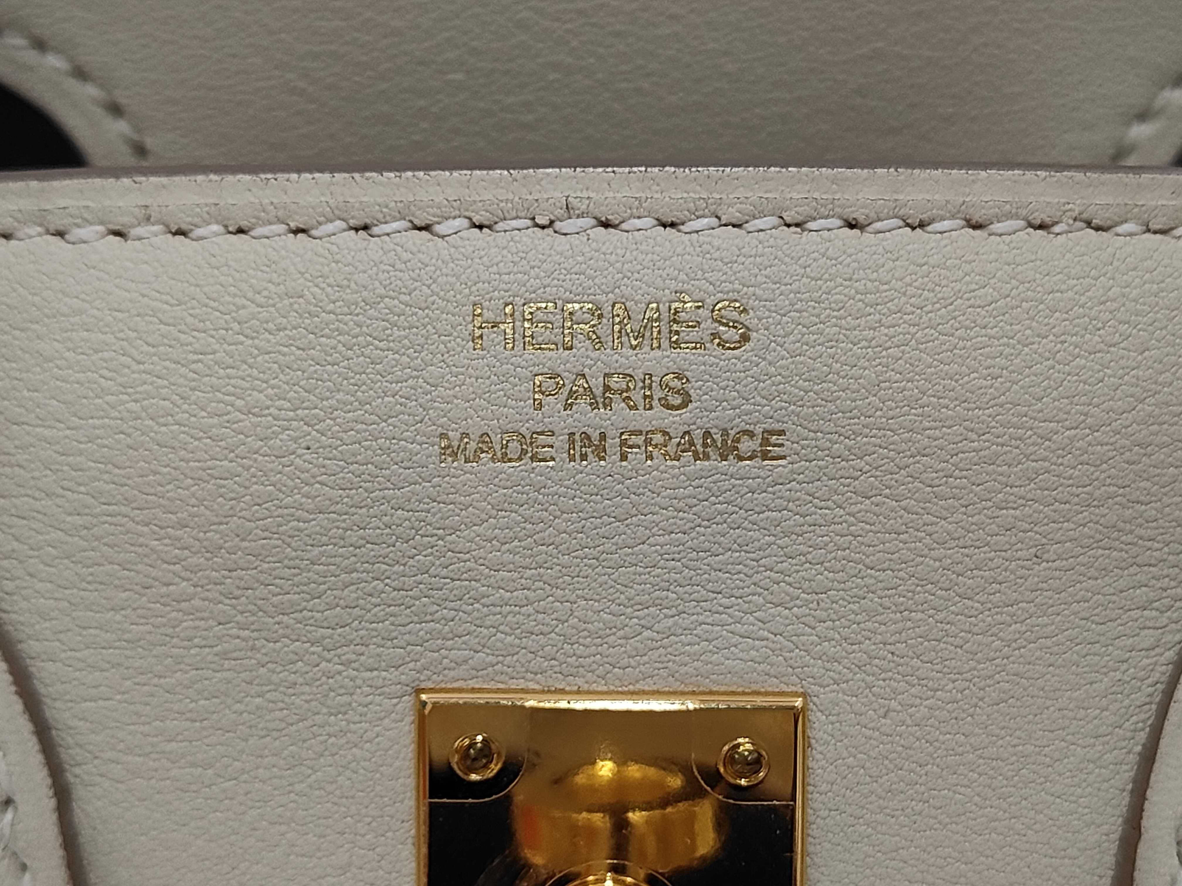 Birkin 25 Craie Swift Gold Hardware Handbag — view 9