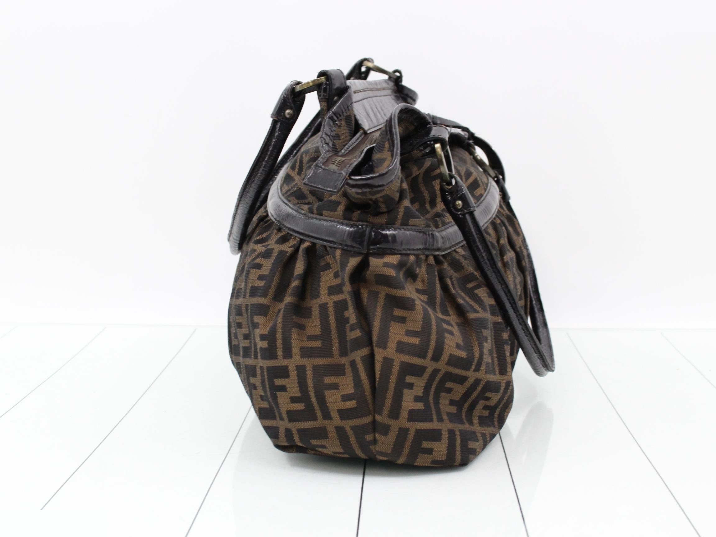 Zucca (bag) - Shoulder bag — view 3