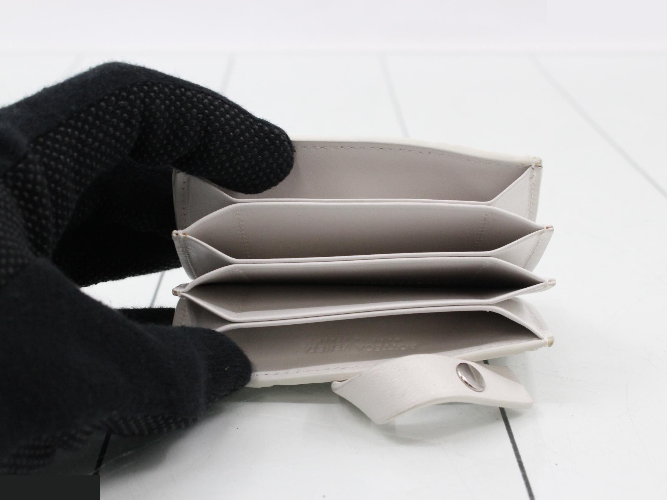 Intrecciato Card Case, White — view 4