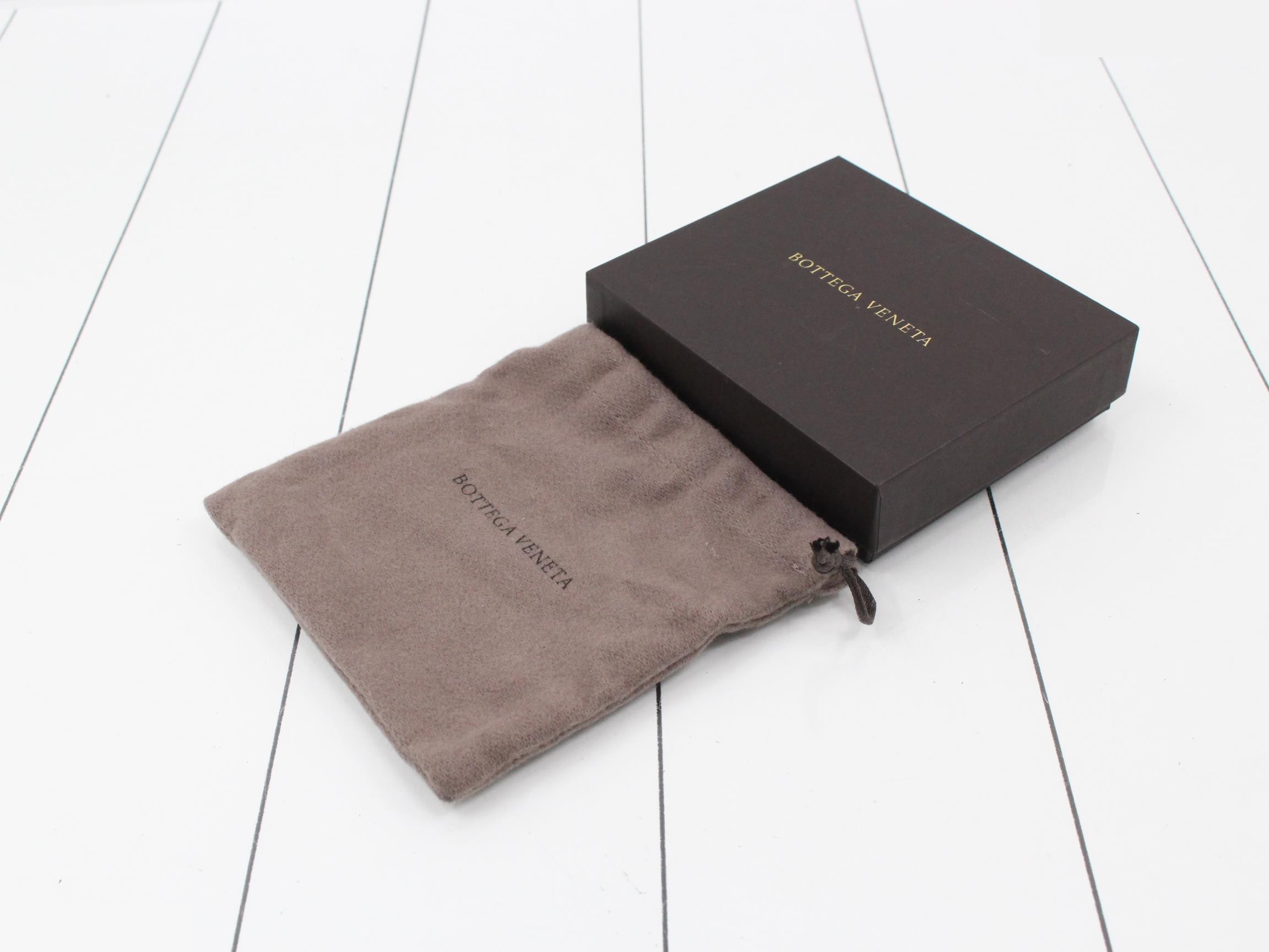 Intrecciato Card Case, White — view 5