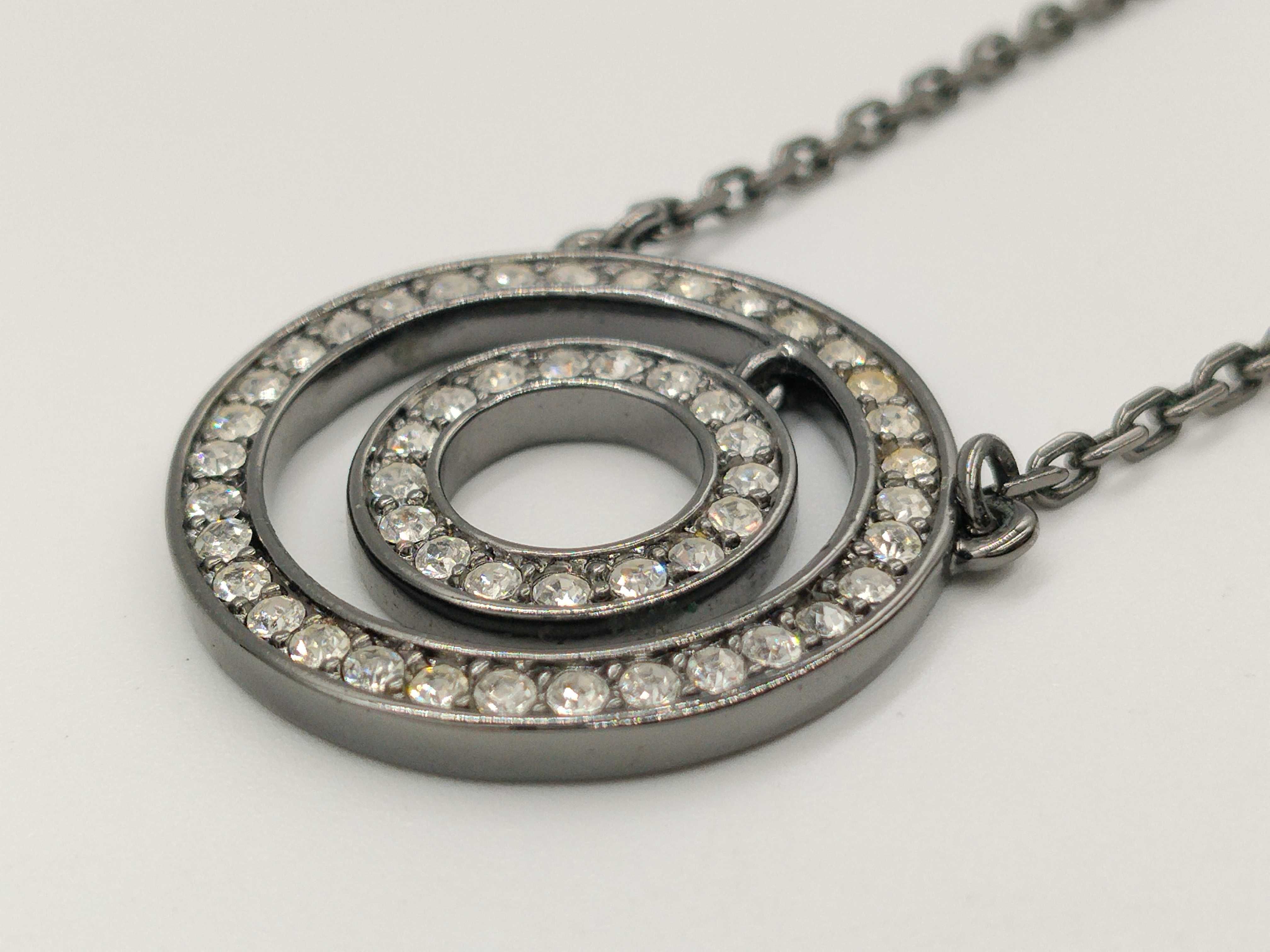 Rhinestone Circle Vintage Black Silver Necklace — view 4