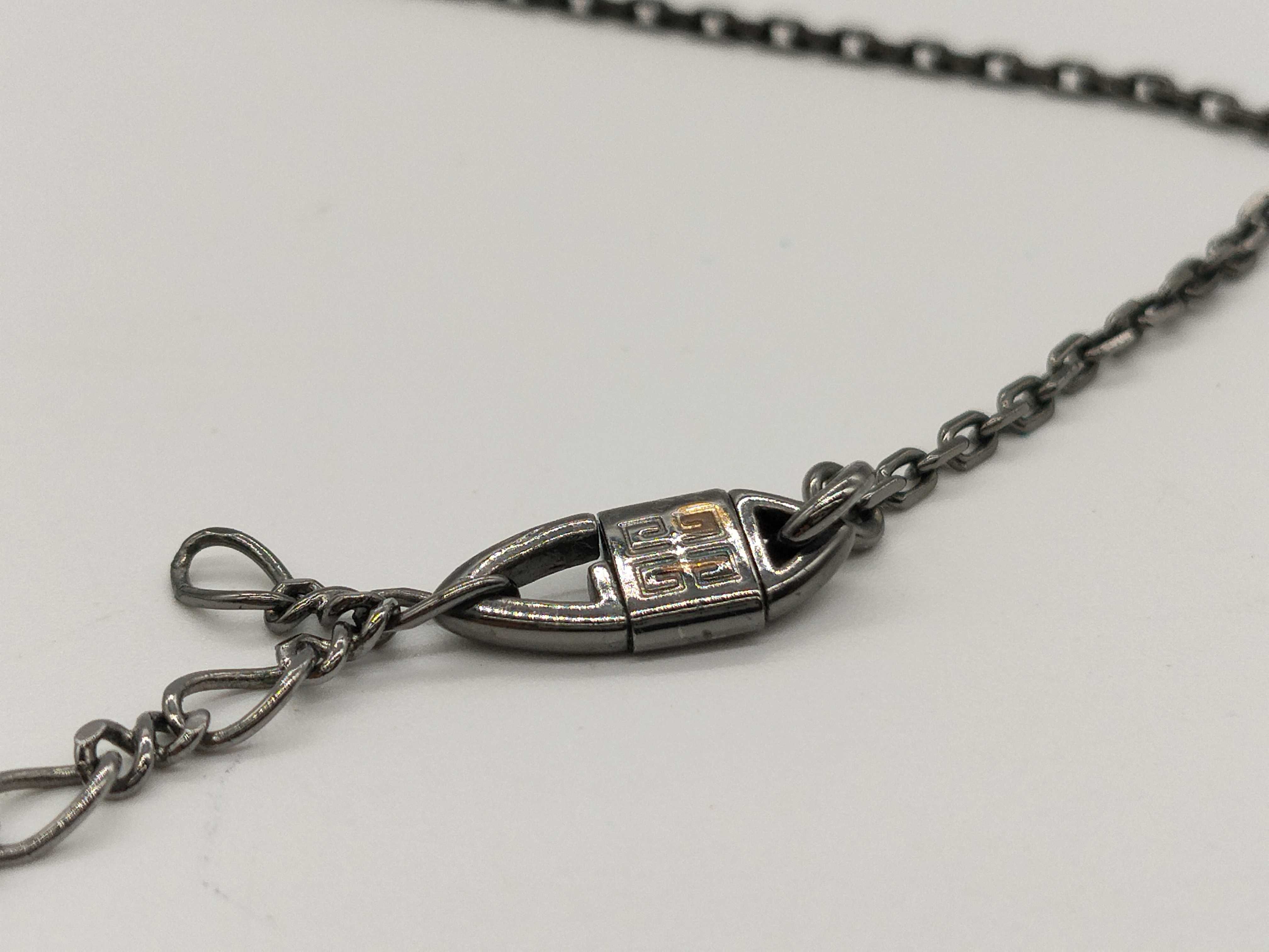 Rhinestone Circle Vintage Black Silver Necklace — view 5