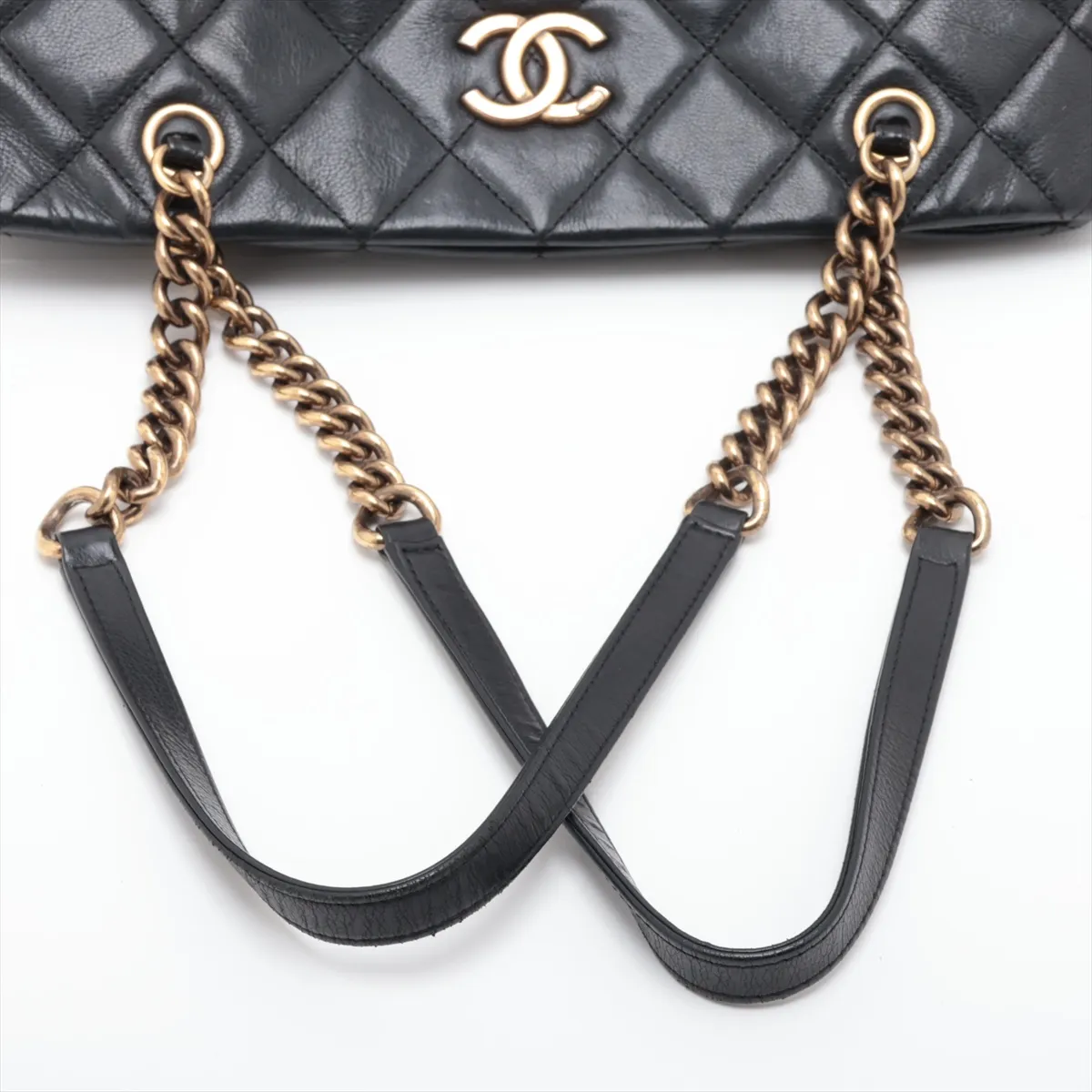 Matelassé Leather Chain Shoulder Bag, Black with Gold Hardware, 18570826, Serial Number 18 — view 5