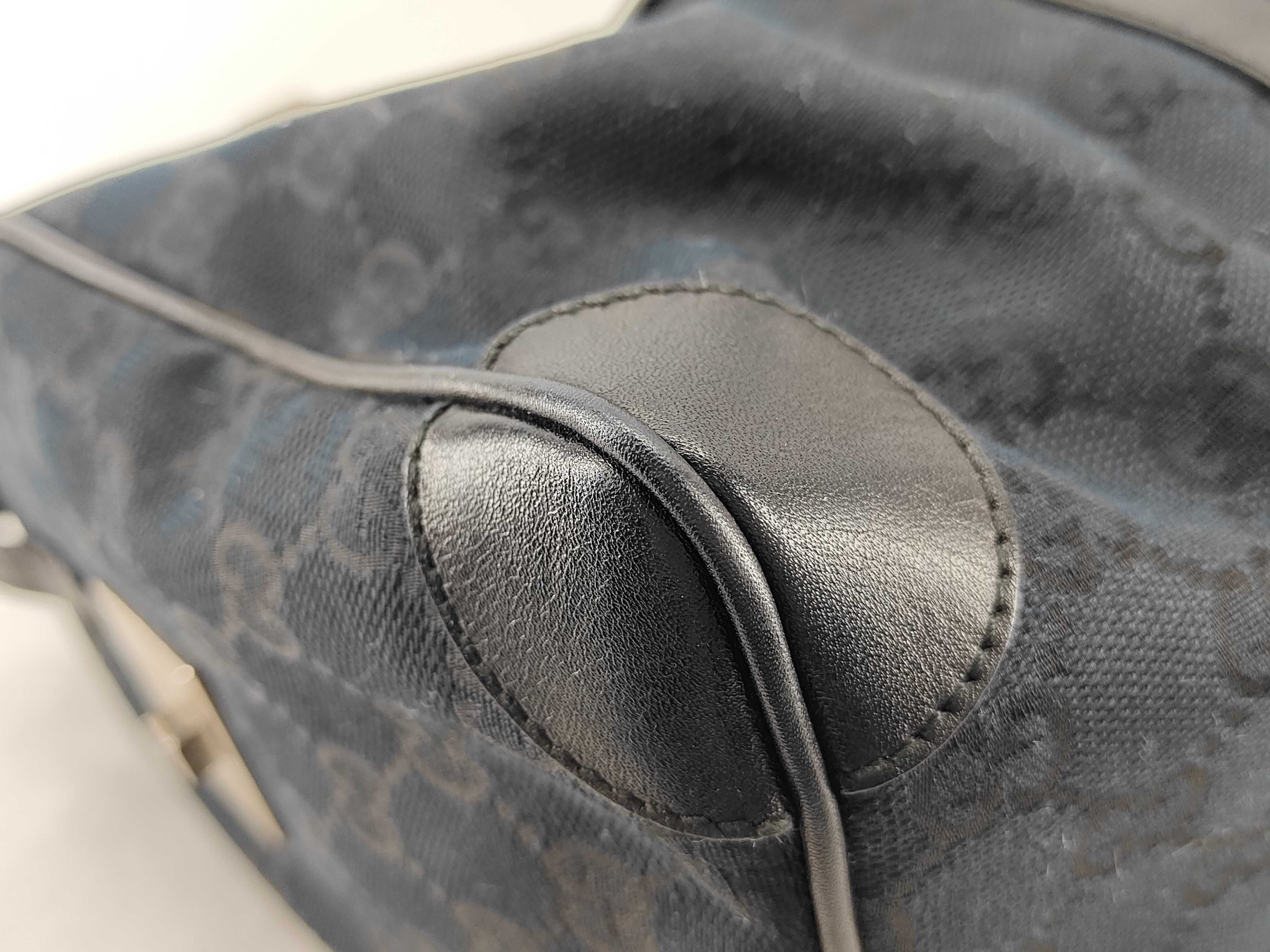 GG Canvas Gucci Boston Bag Handbag Boston Bag — view 11