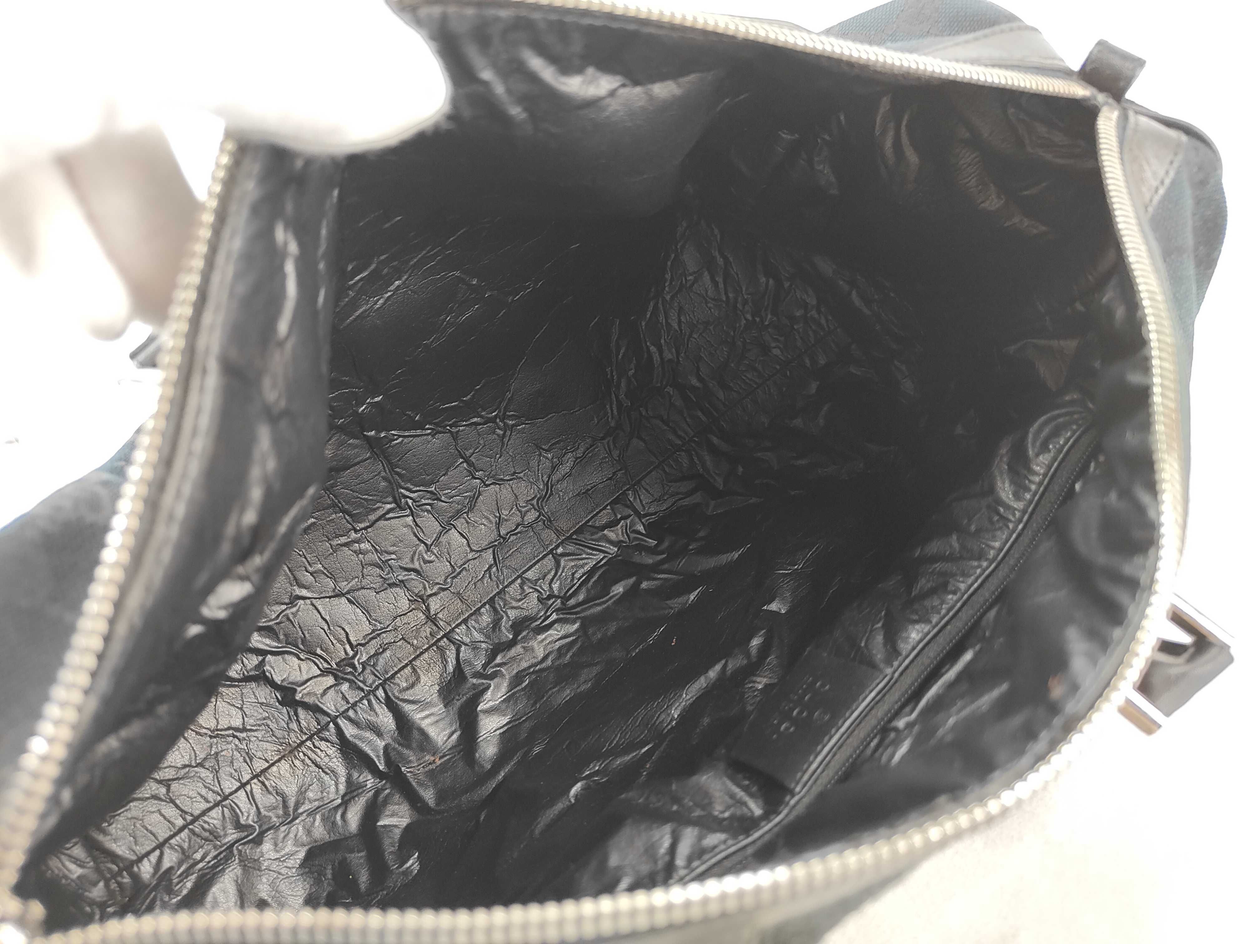 GG Canvas Gucci Boston Bag Handbag Boston Bag — view 13